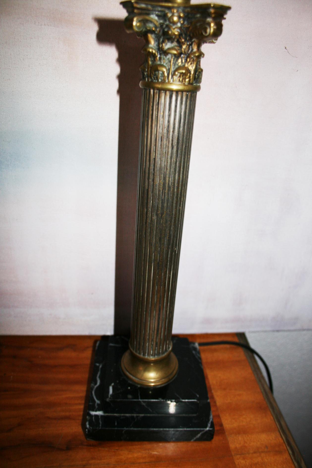English Edwardian Brass and Marble Corinthian Column Table Lamp.Early 20th Century