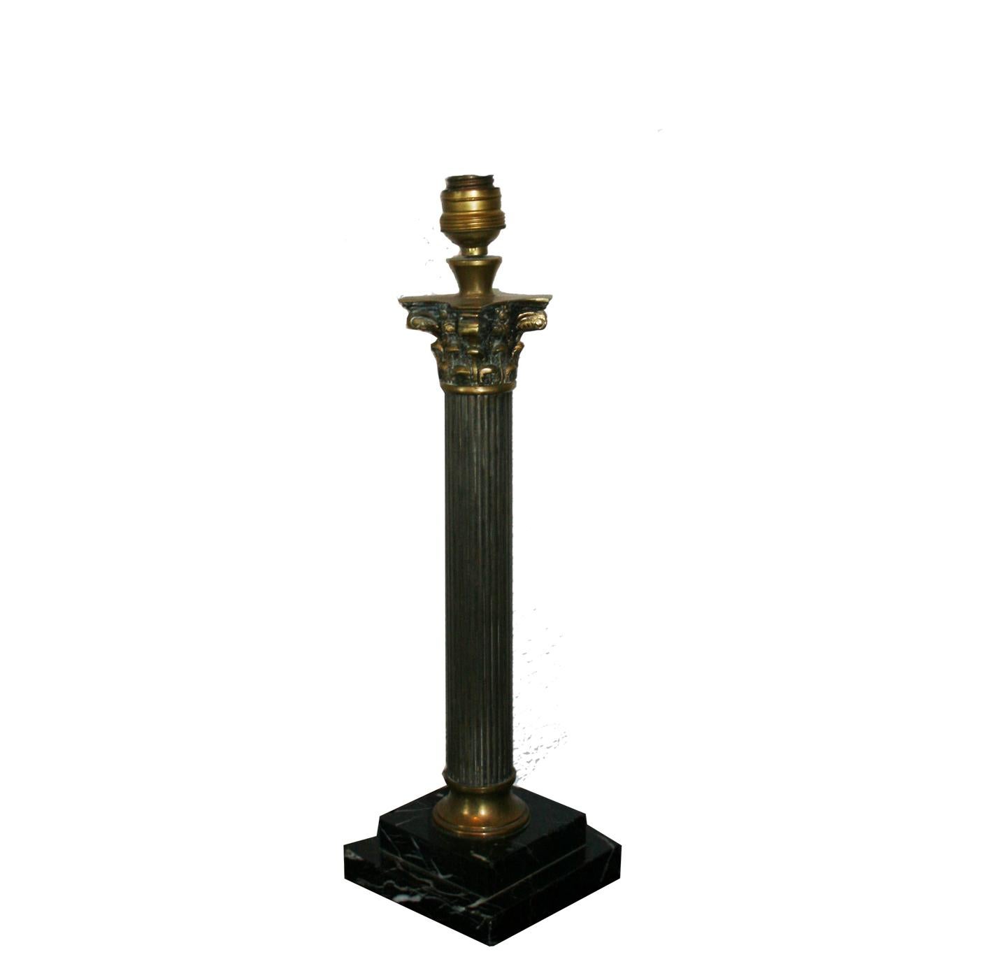 Edwardian Brass and Marble Corinthian Column Table Lamp.Early 20th Century 2