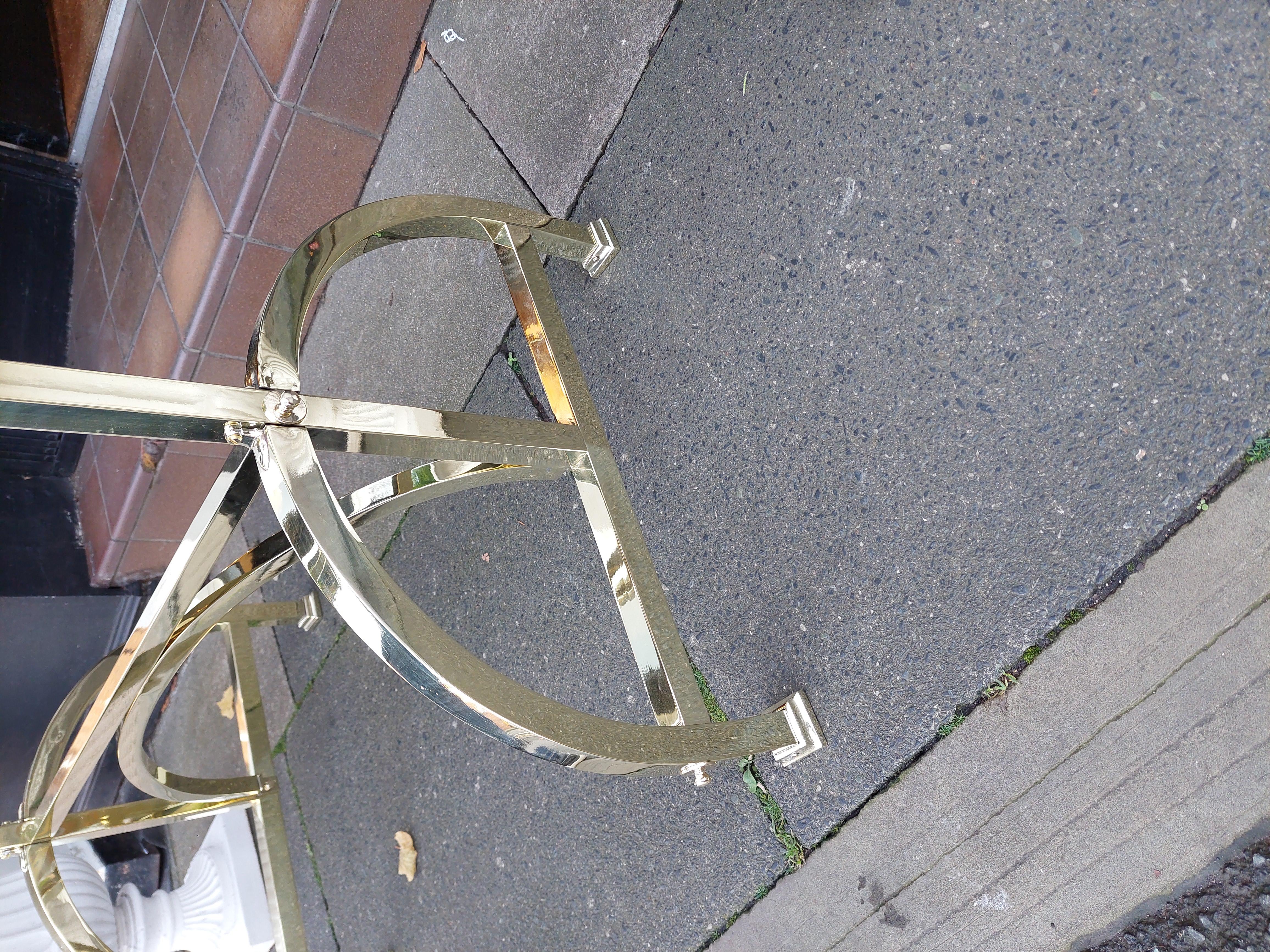 Specchio chevale con cornice in ottone di epoca edoardiana - con vetro smussato e applique a candela sul supporto della cornice in ottone - 38,5