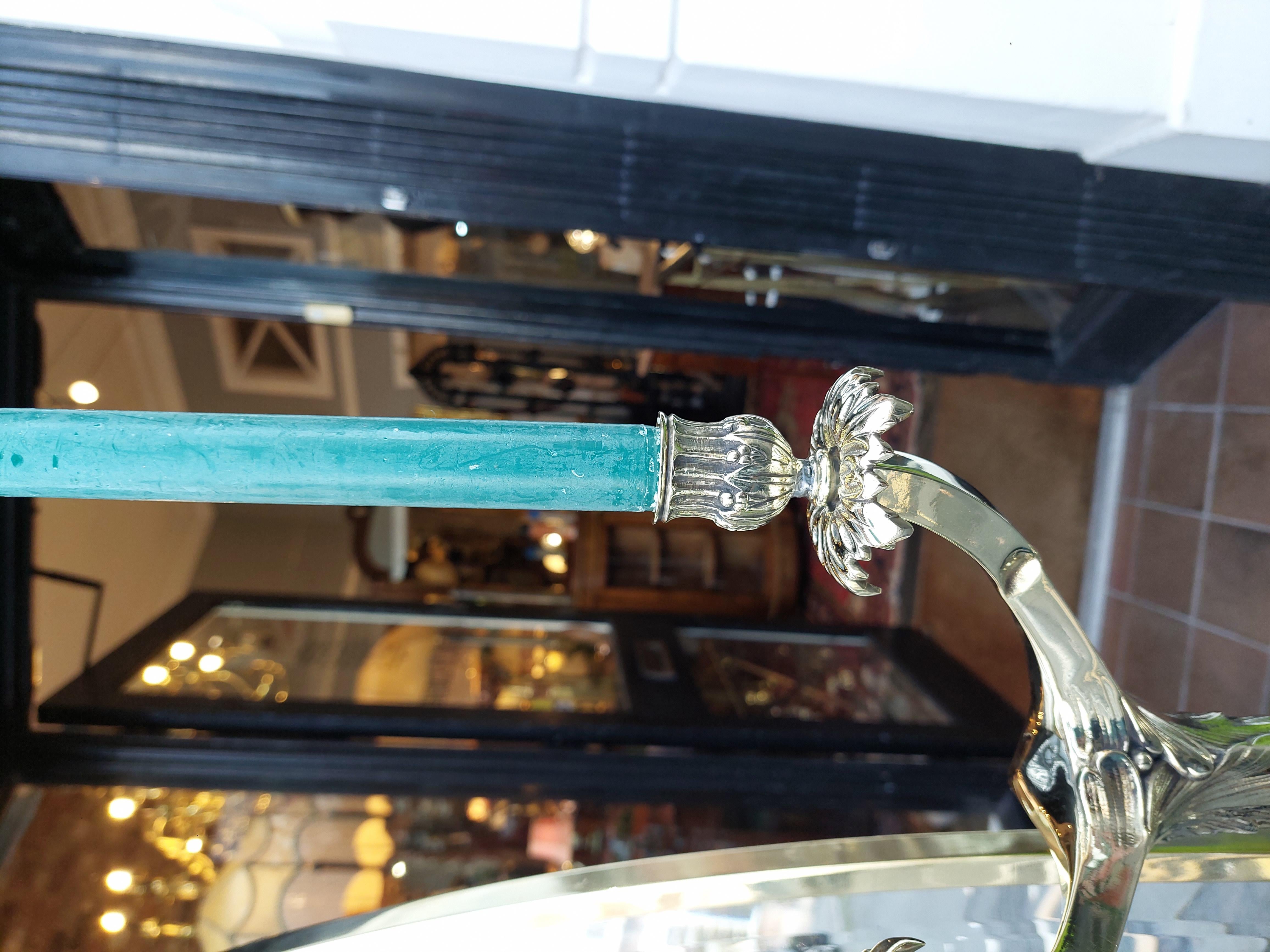 Inglese Specchio chevale con cornice in ottone edoardiano in vendita