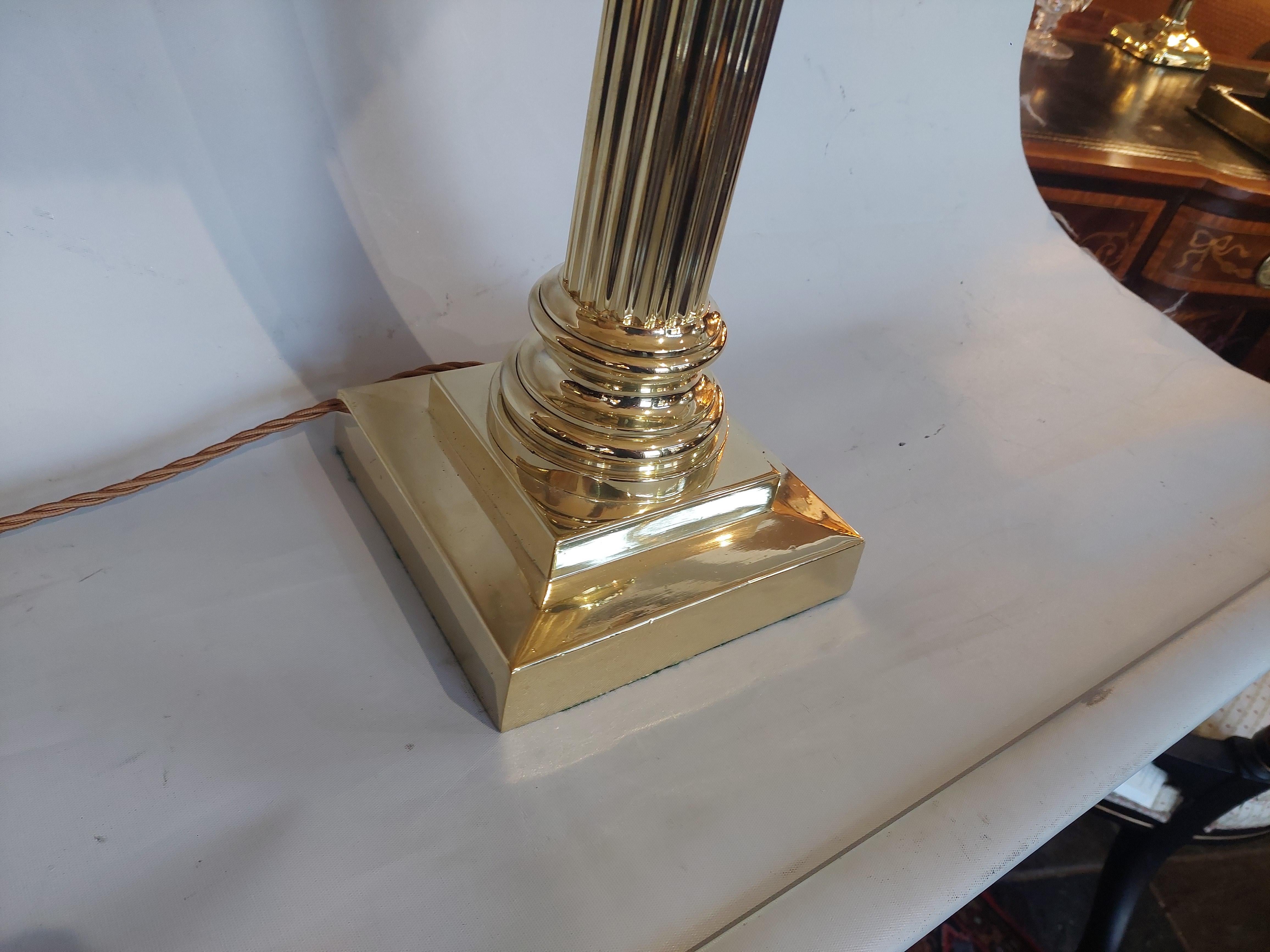 Edwardian Brass Large Table Lamp For Sale 3