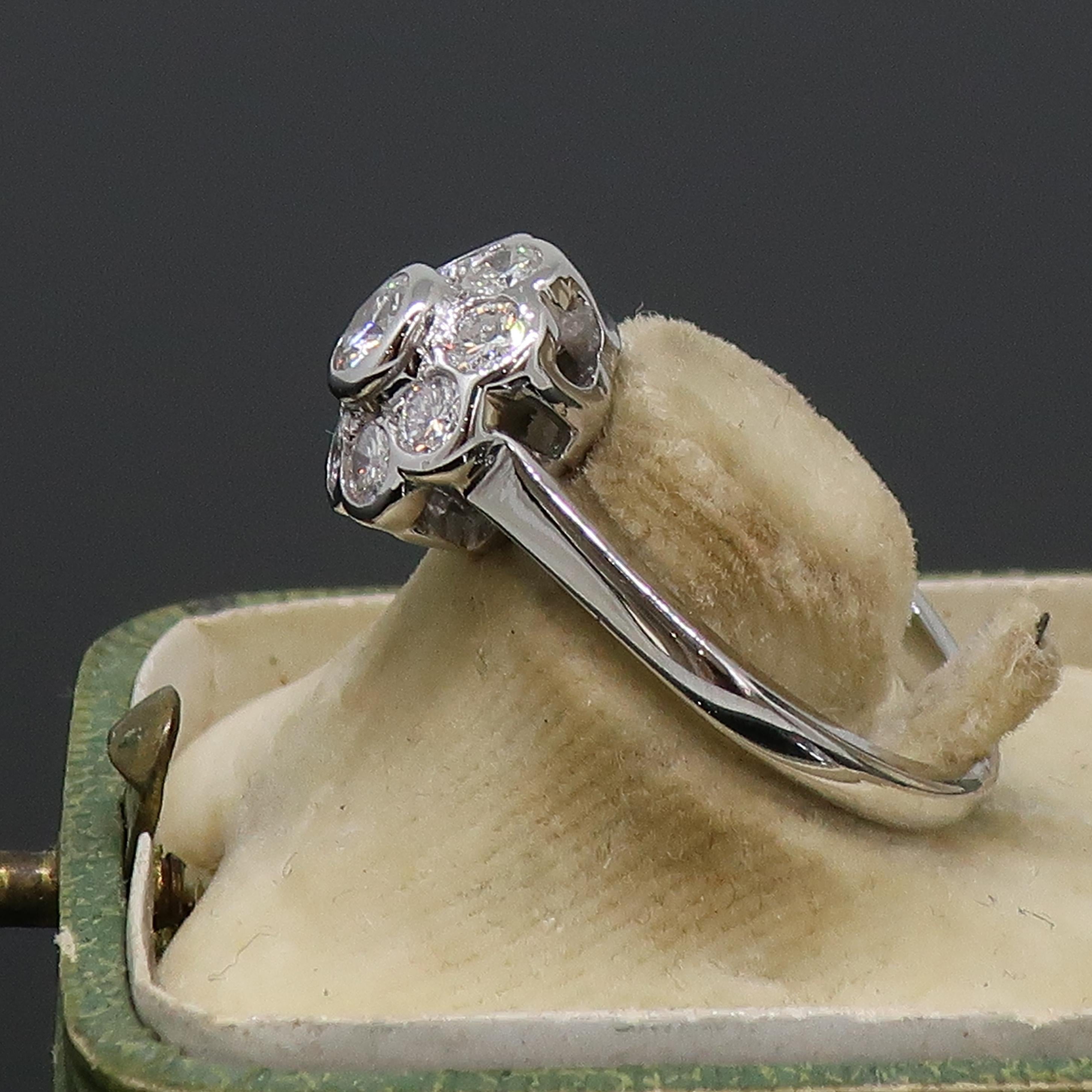 Women's Edwardian Style Brilliant Cut Diamond Daisy Cluster Ring For Sale