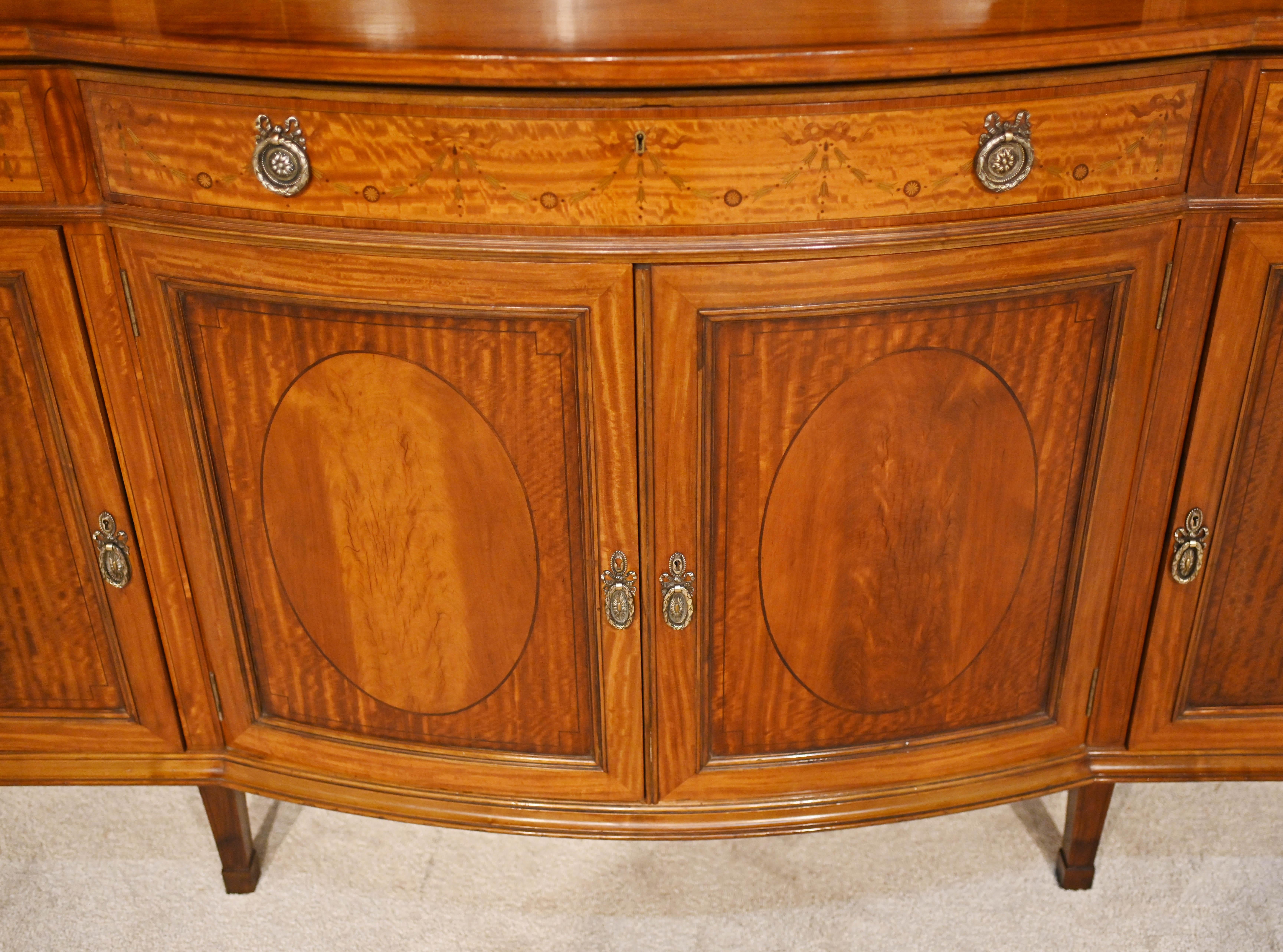 Edwardian Buffet Side Cabinet Satinwood Maple and Co In Good Condition For Sale In Potters Bar, GB