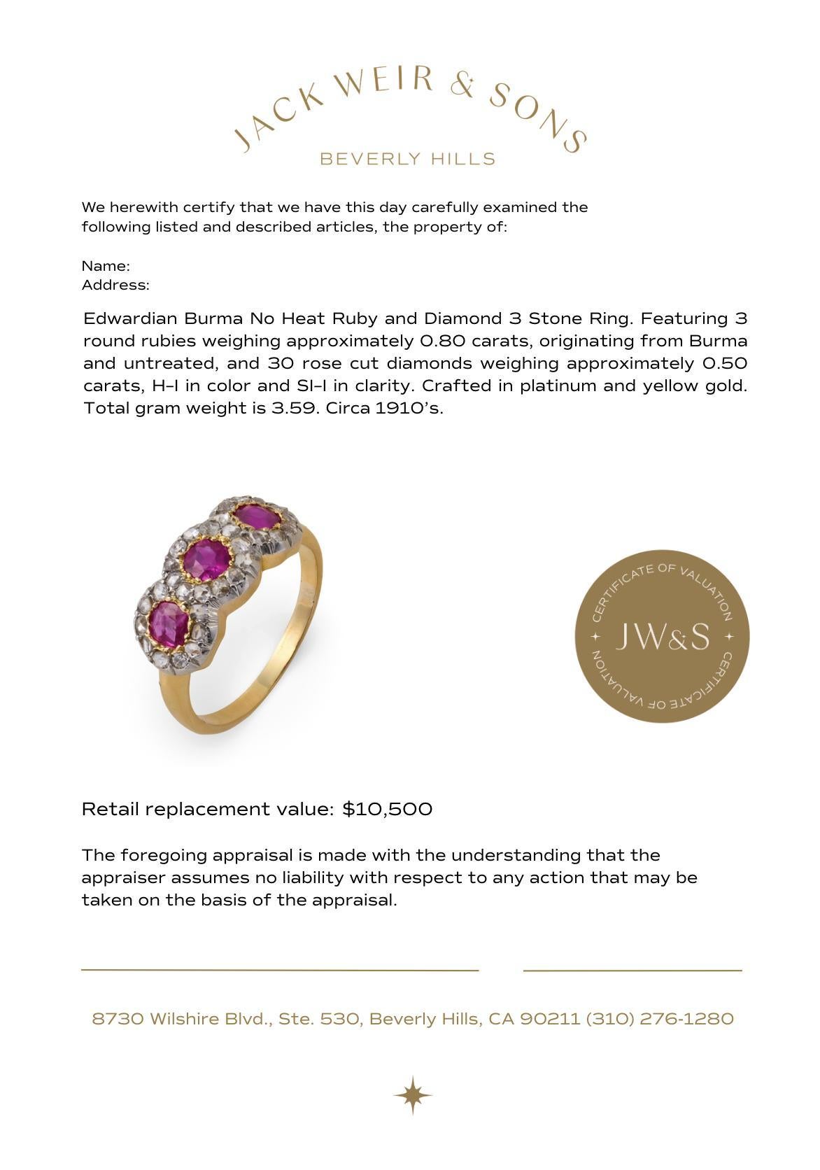 Bague à 3 pierres, rubis et diamants, de style édouardien, de Birmanie, sans chaleur en vente 1