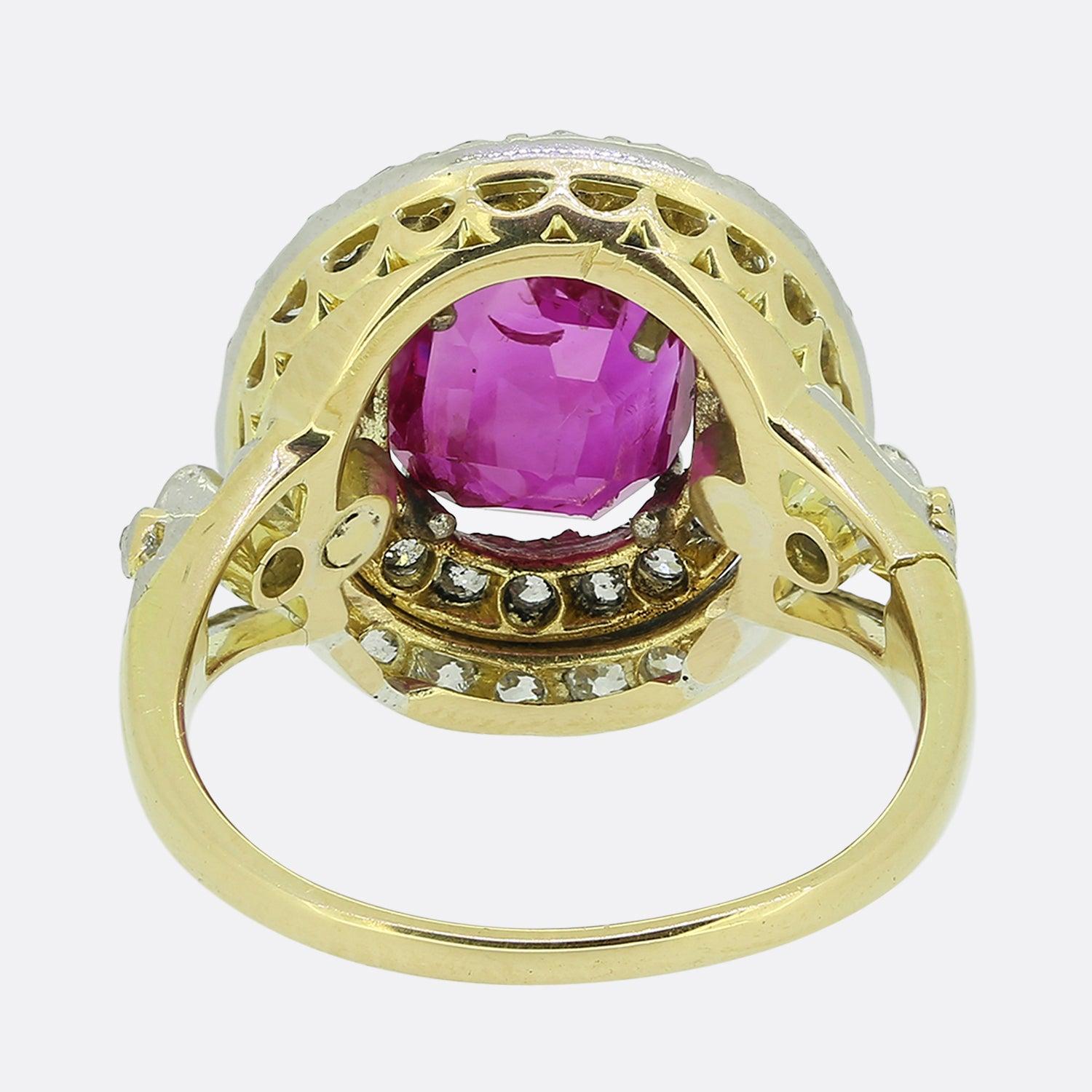 Edwardian Burmese Ruby and Diamond Cluster Ring In Good Condition For Sale In London, GB