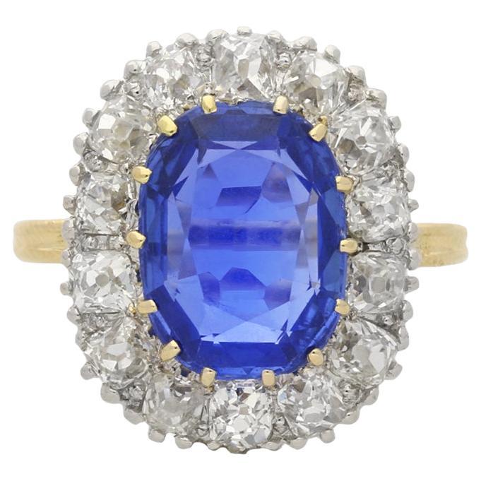 Edwardian Burmese sapphire and diamond cluster ring, circa 1910. For Sale