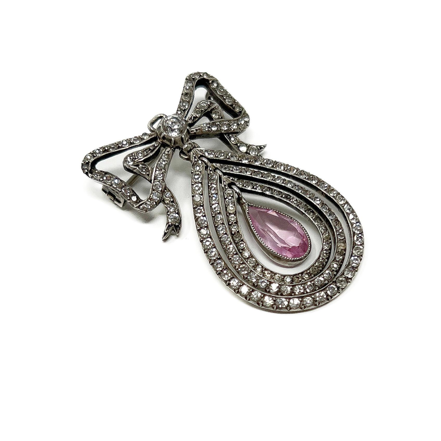 Edwardian c.1900 Silver, Paste and Pink Glass Antique Bow Pendant/Brooch For Sale 2