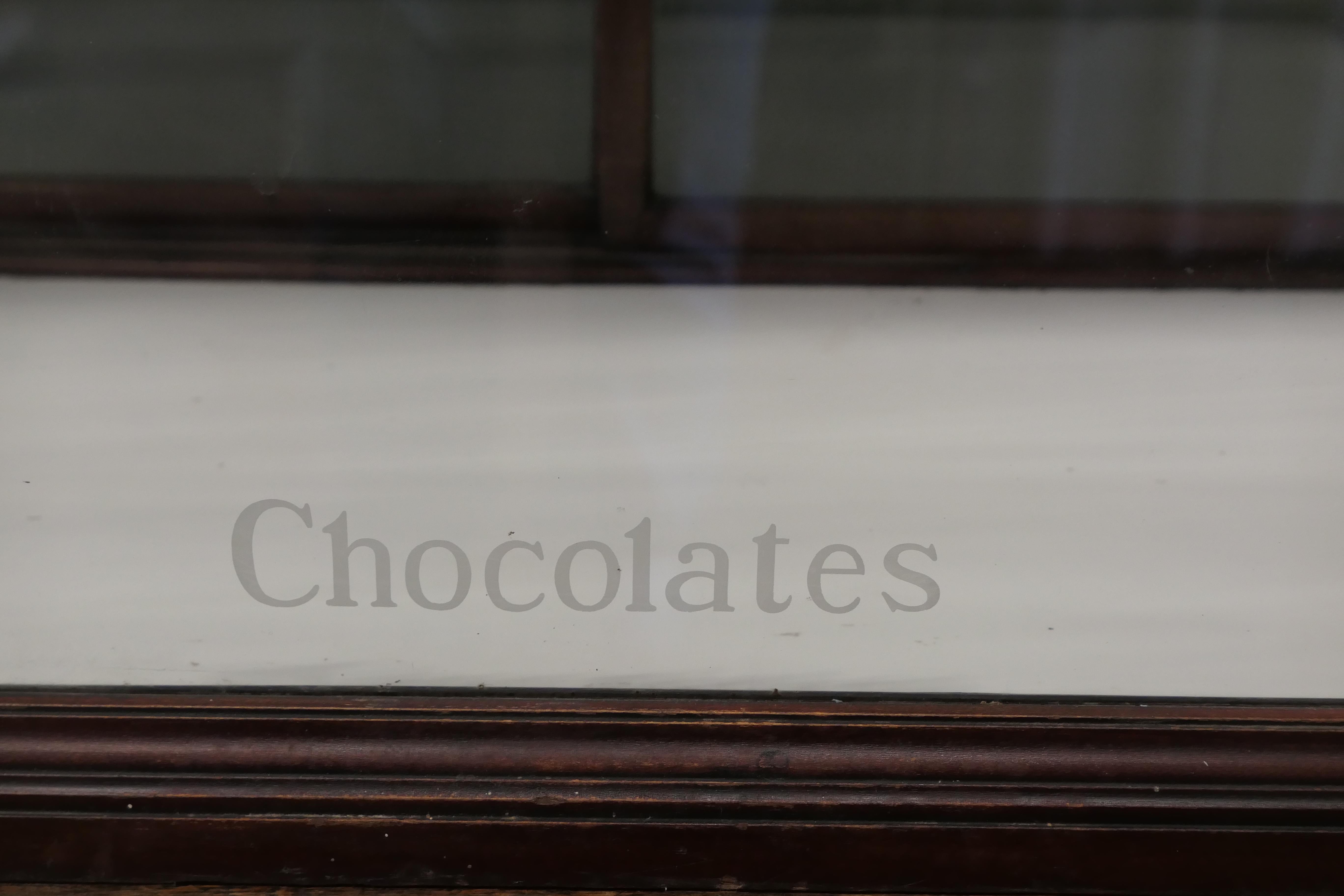 Vetrina da banco per dolci Cadbury's di epoca edoardiana In condizioni buone in vendita a Godshill, Isle of Wight