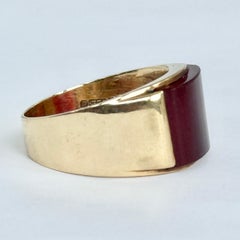 Edwardian Carnelian and 9 Carat Gold Signet Ring
