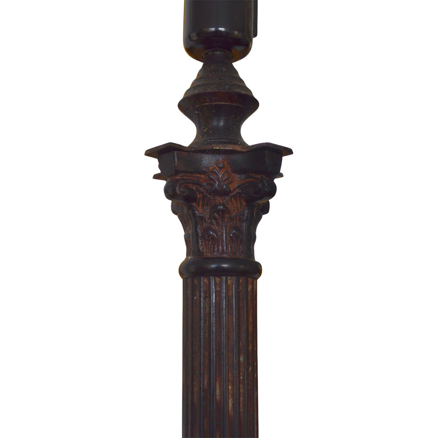 Early 20th century Edwardian column table lamp in cast iron.