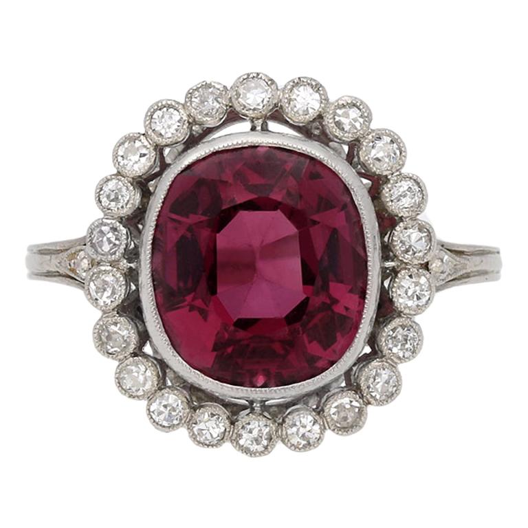 Edwardian Ceylon Pink Spinel and Diamond Coronet Cluster Ring, circa 1910 For Sale