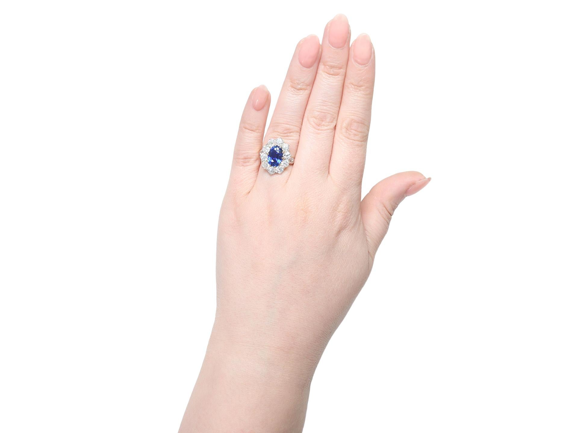 Édouardien Edwardian Ceylon sapphire and diamond coronet cluster ring, circa 1910. en vente