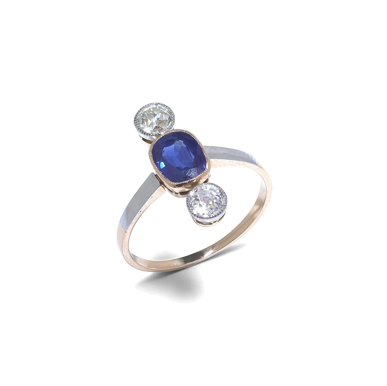 Donna Edwardian Ceylon Sapphire & Diamond Ring, c.1910 in vendita