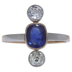 Edwardian Ceylon Sapphire 
Diamond Ring, c.1910