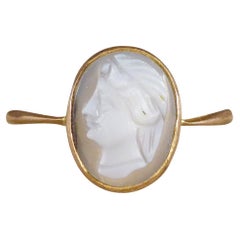 Edwardian Chalcedony Carved Cameo Ring Set in 9ct Yellow Gold