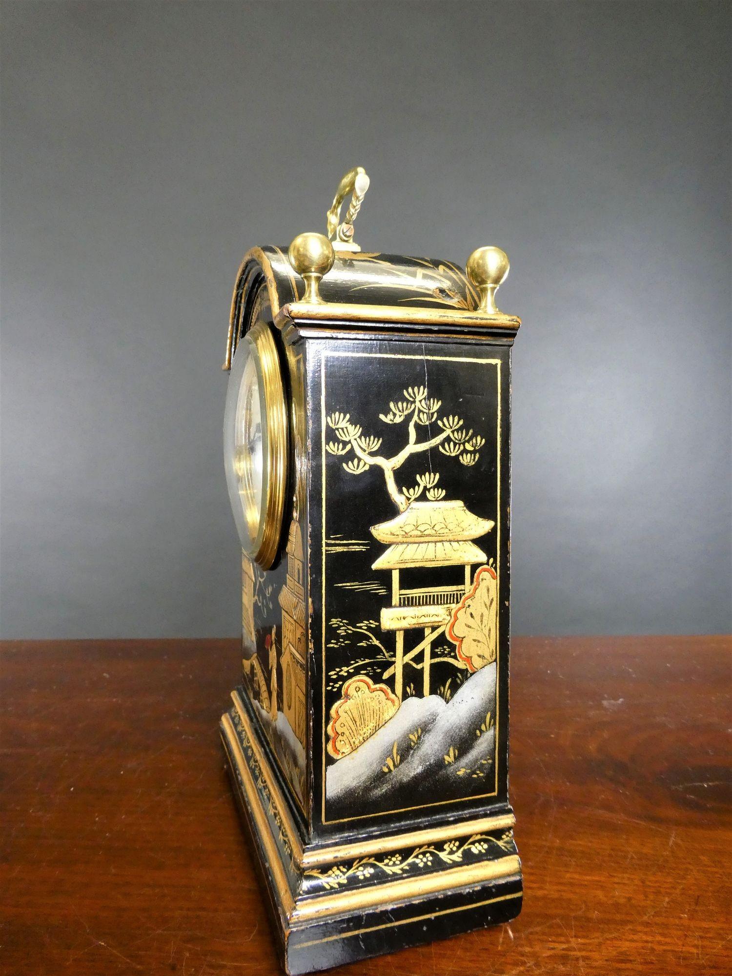 Suisse Pendule de cheminée décorée de chinoiseries édouardiennes, John Bagshaw, Liverpool en vente