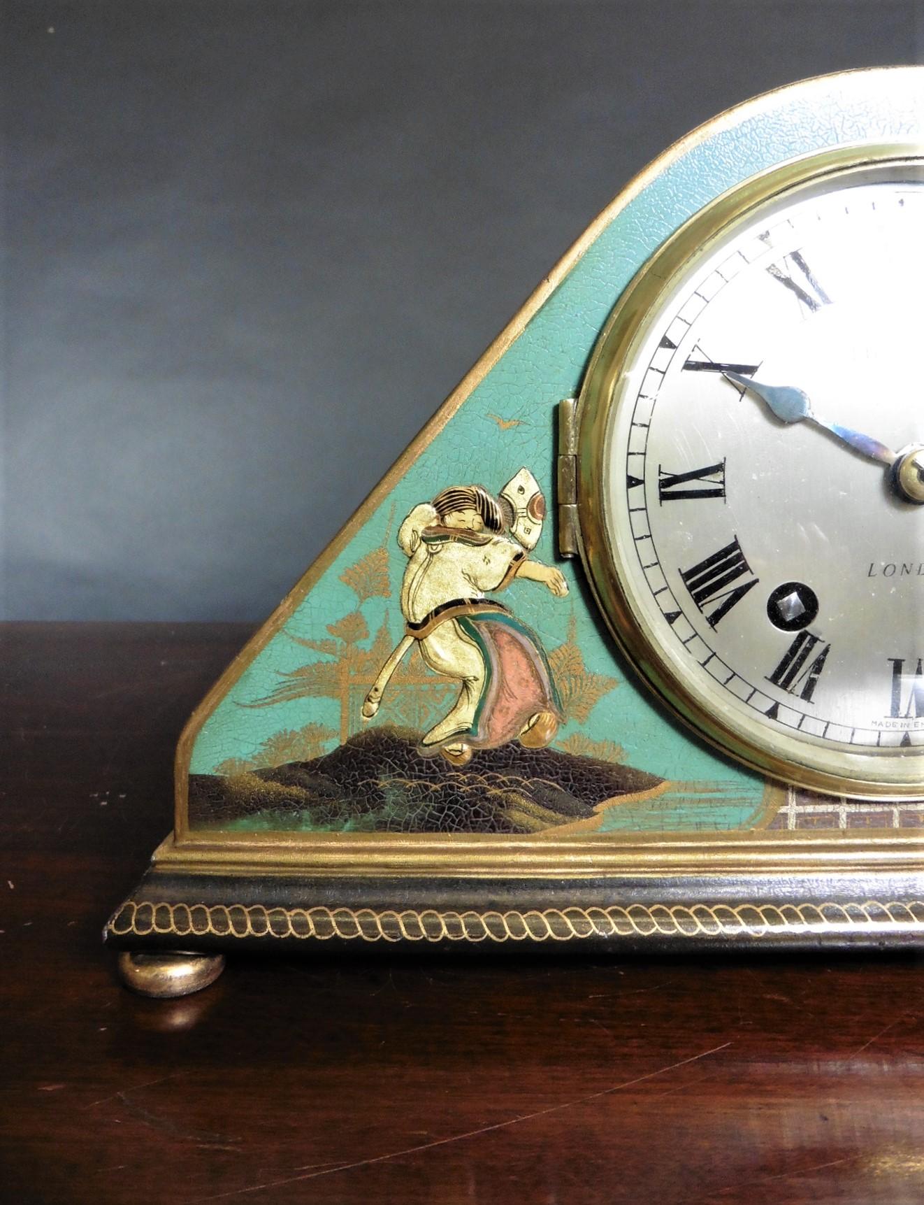 Reloj de chimenea eduardiano decorado con Chinoiserie, Thornhill, Londres Pino en venta