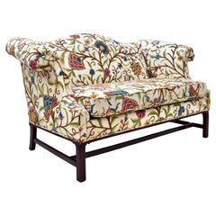 Canapé Loveseat de style Chippendale édouardien par Hancock & Moore