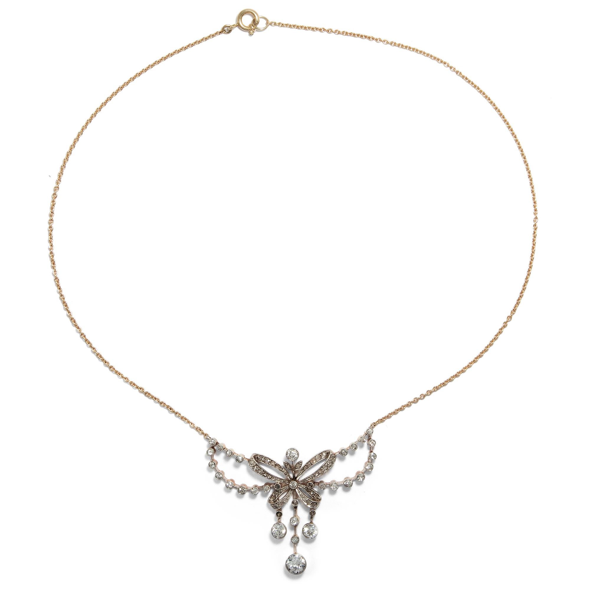 Old European Cut Edwardian circa 1905, 2.49 Carat Diamond Platinum Garland Style Bow Necklace For Sale