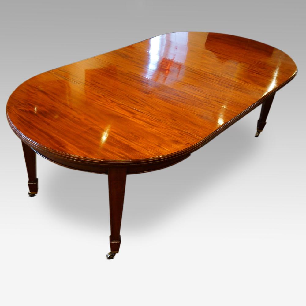 Edwardian circular mahogany dining table 10