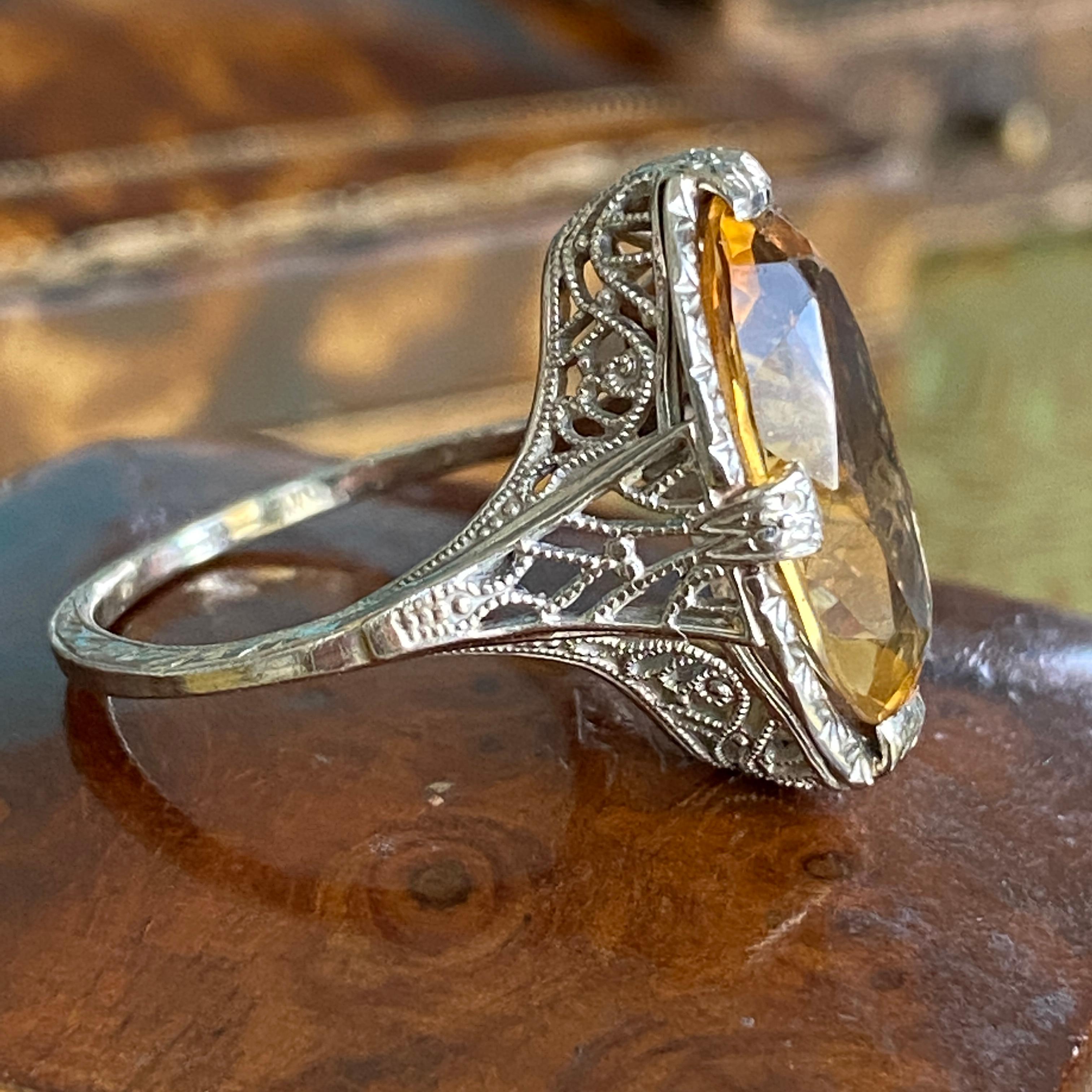 Filigraner edwardianischer Citrin-Ring aus 14 Karat Weißgold Damen im Angebot