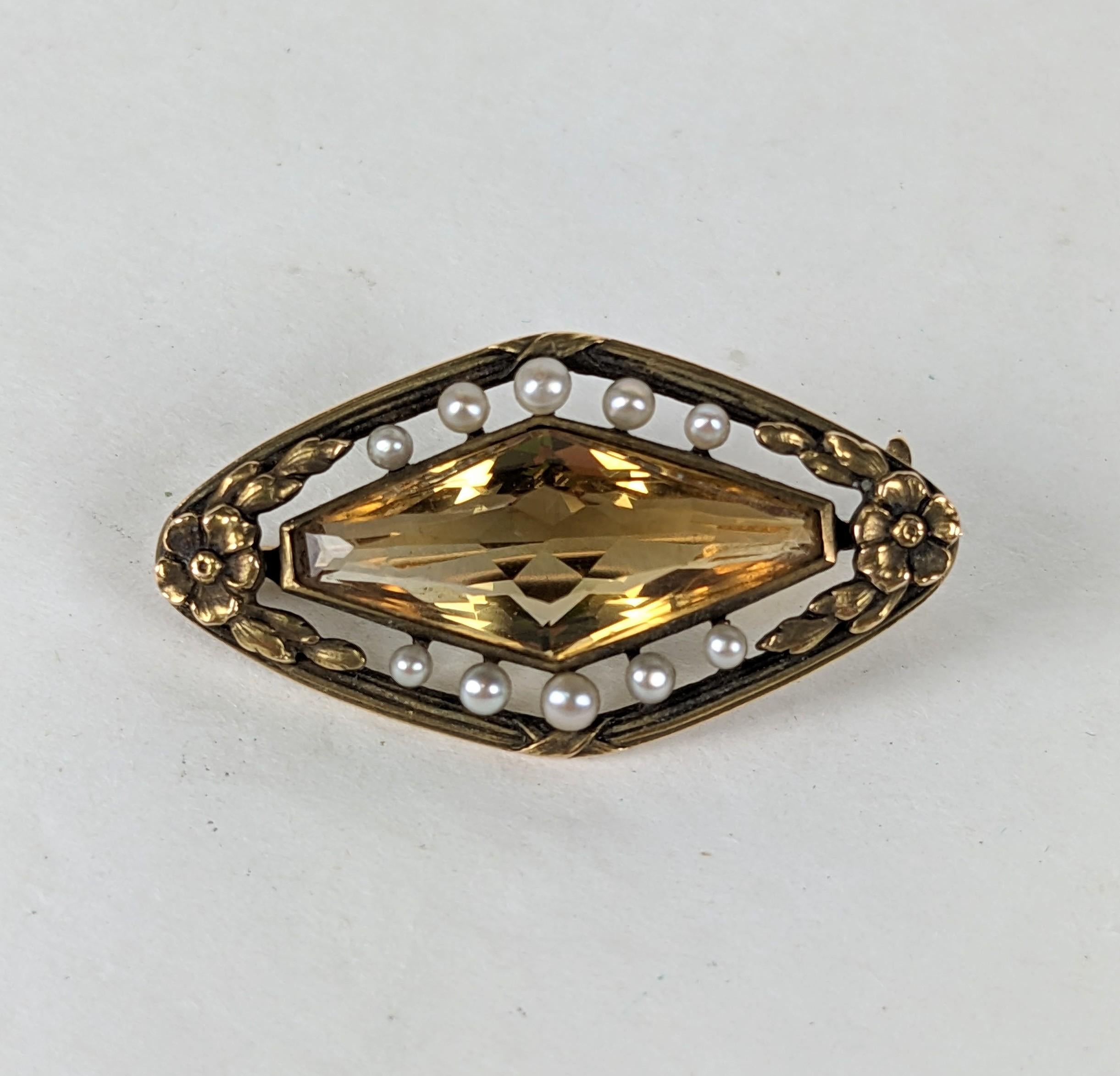 Edwardian Citrine, Pearl and Gold Brooch In Good Condition For Sale In New York, NY