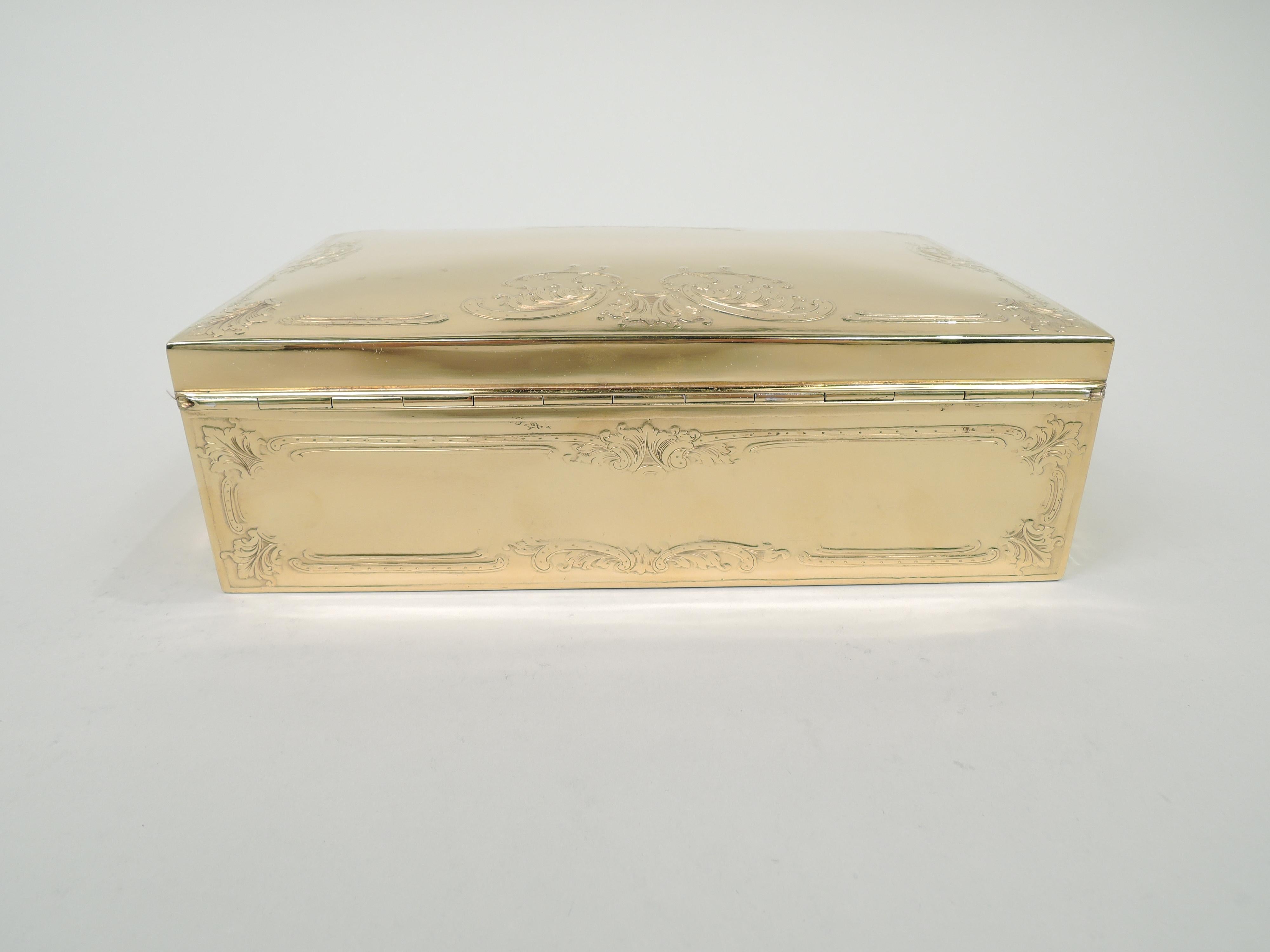 Edwardian Classical Silver Gilt Jewelry Box by Ahrendt & Kautzman In Good Condition For Sale In New York, NY
