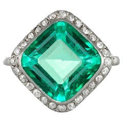 Edwardian Colombian Emerald and Diamond Coronet Cluster Ring, French, circa 1910