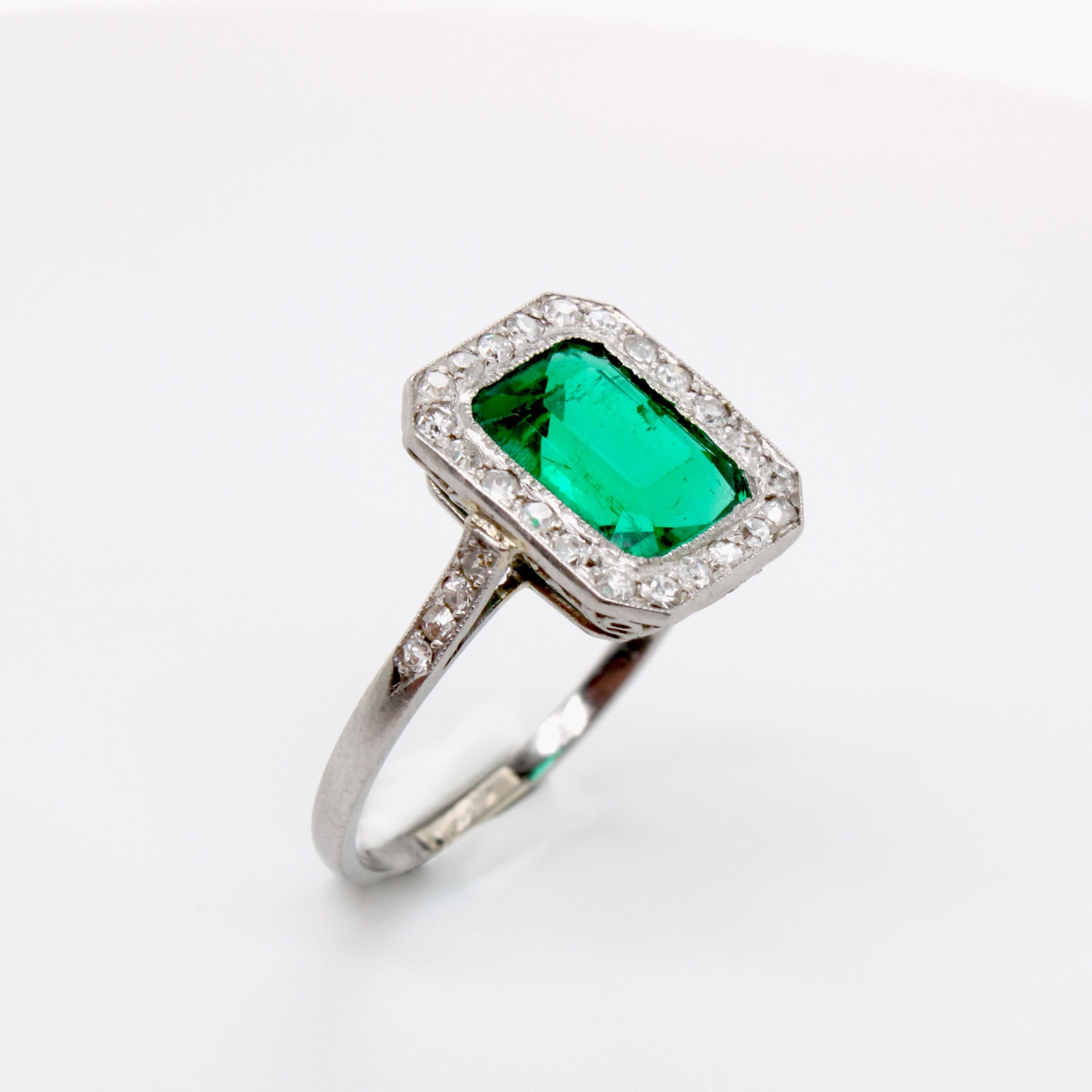 edwardian emerald and diamond ring