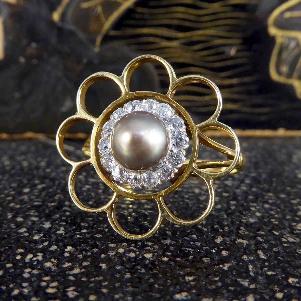 Women's or Men's Edwardian Converted Grey Pearl and Diamond Cluster Ring with Flower in 18ct Gold For Sale