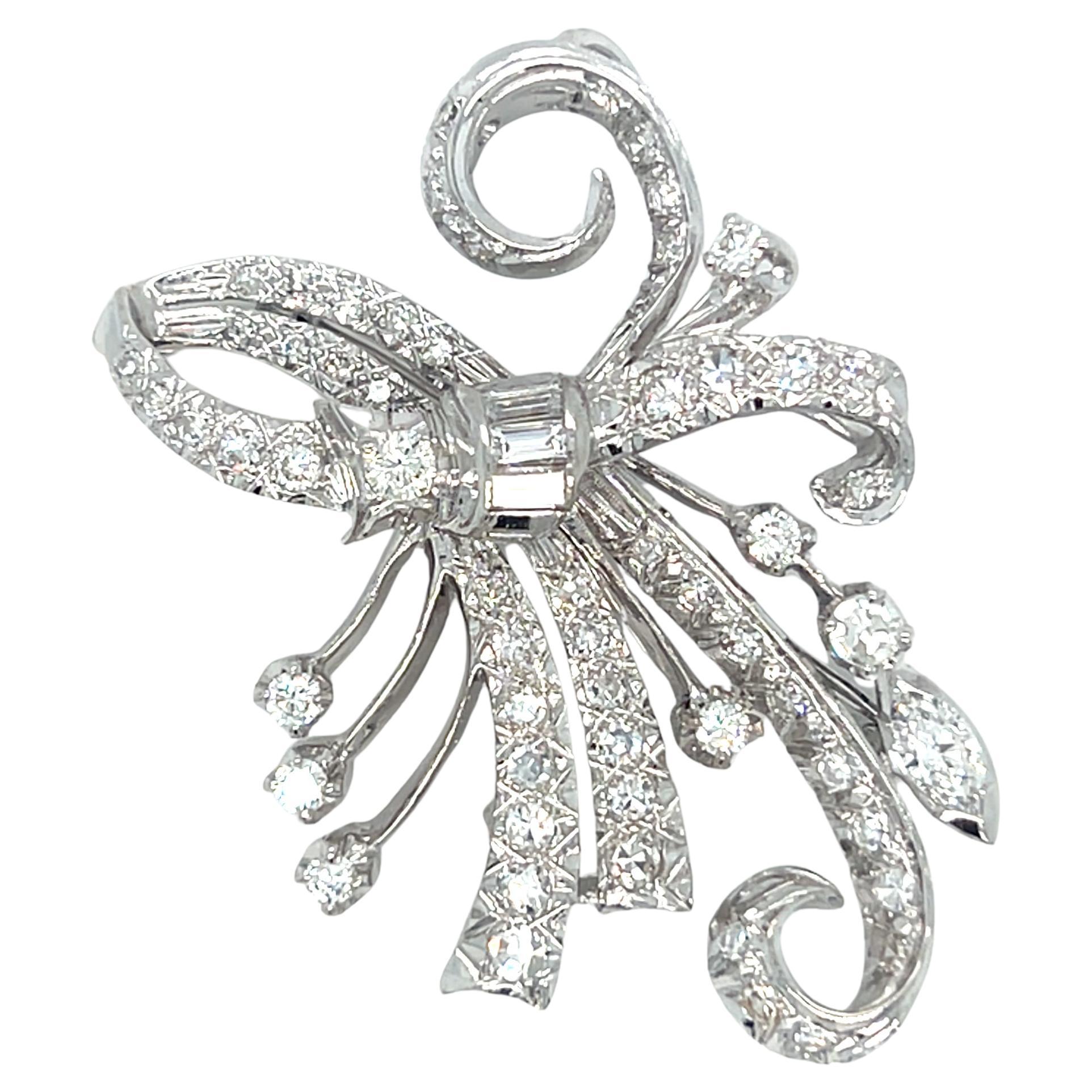 Spilla e ciondolo edoardiano convertibile con fiocco floreale di diamante