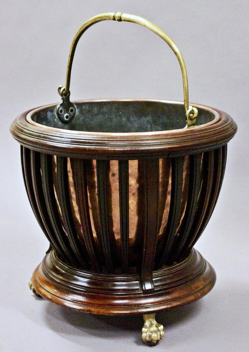 Edwardian Copper Lined Mahogany Bucket In Good Condition In London, GB