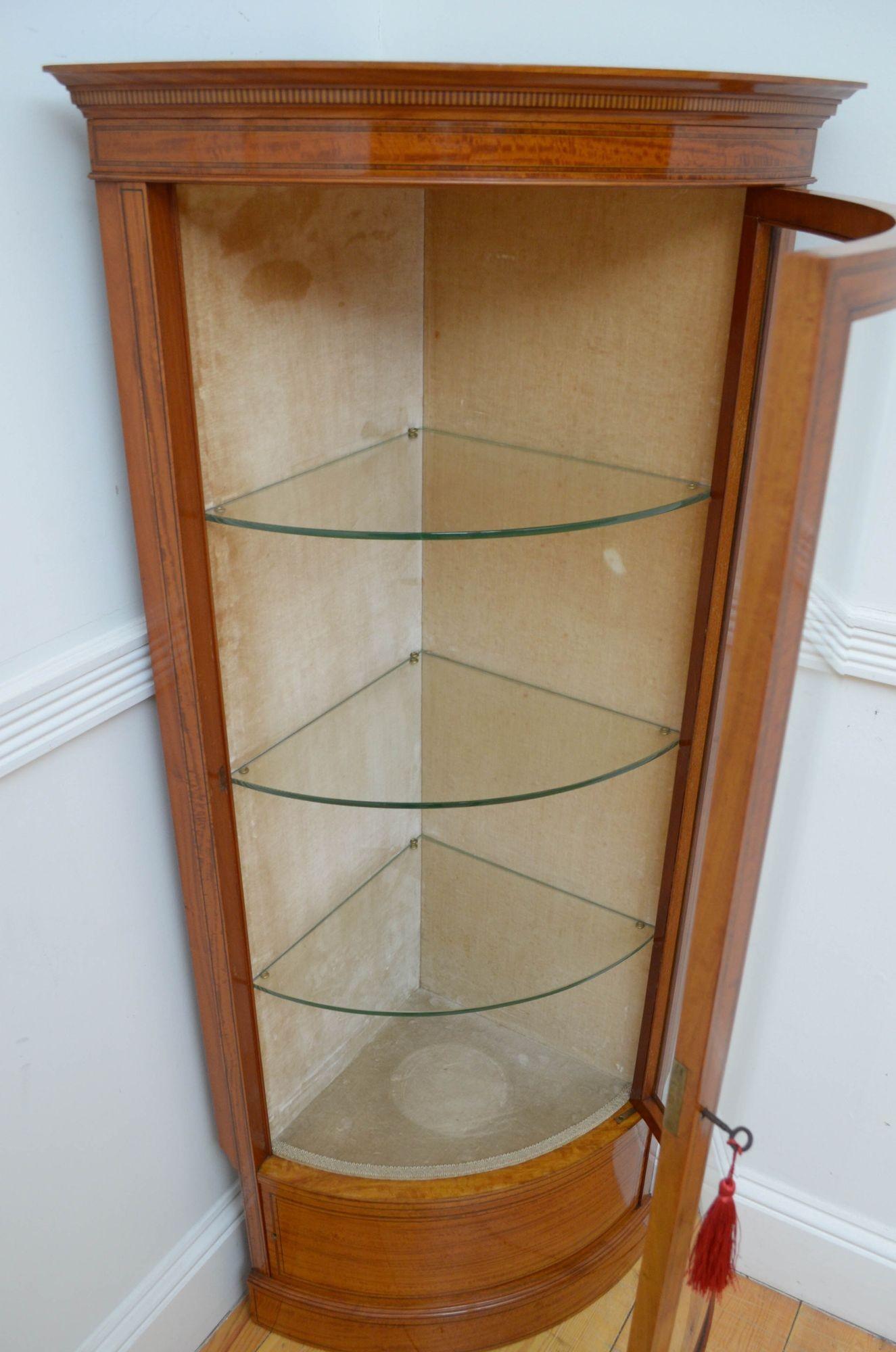 Edwardian Corner Display Cabinet in Satinwood 3