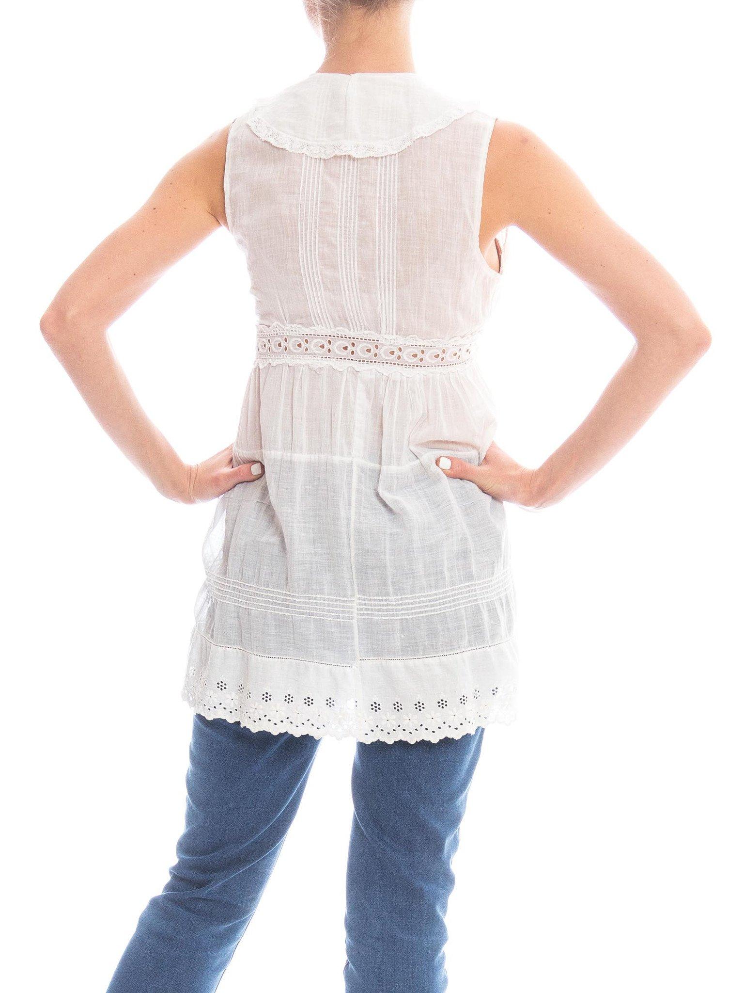 Edwardian White Cotton Eyelet Lace Babydoll Tunic Top In Excellent Condition In New York, NY