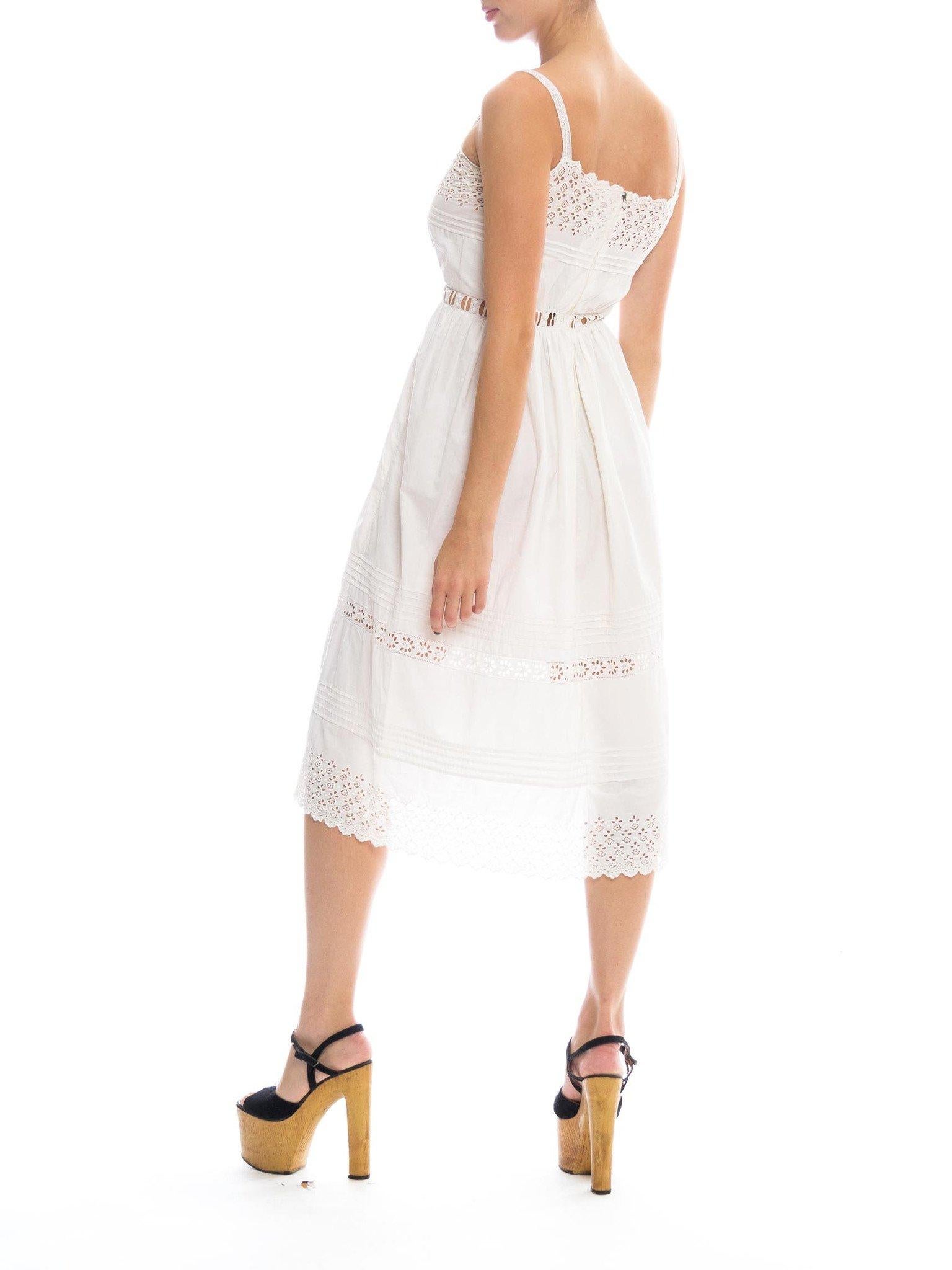 Edwardian White Cotton Eyelet Lace Clean & Simple Summer Dress In Excellent Condition In New York, NY