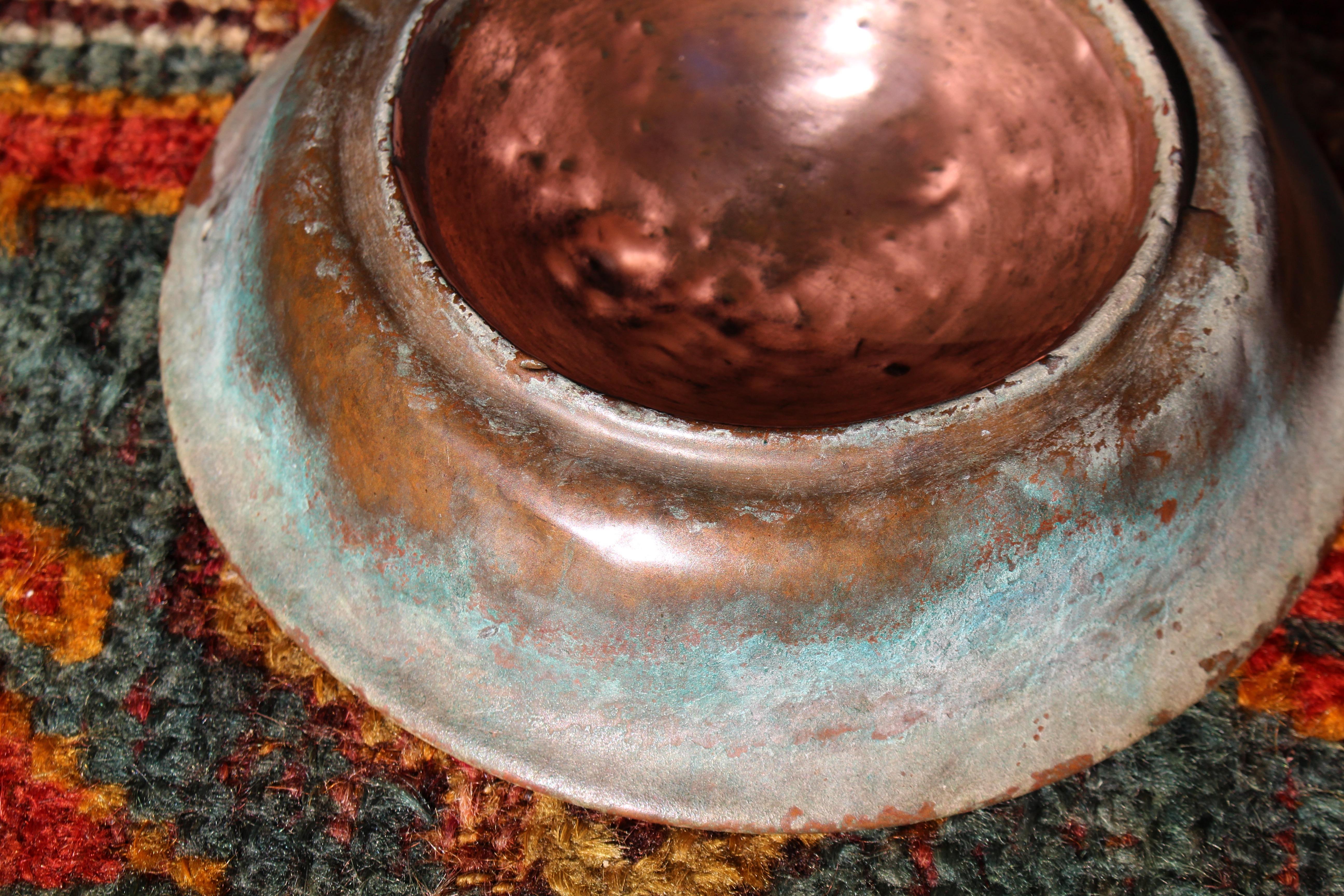 Ciotola per l'acqua per cani in rame Verdigris Edwardian Country House In condizioni buone in vendita a Lowestoft, GB