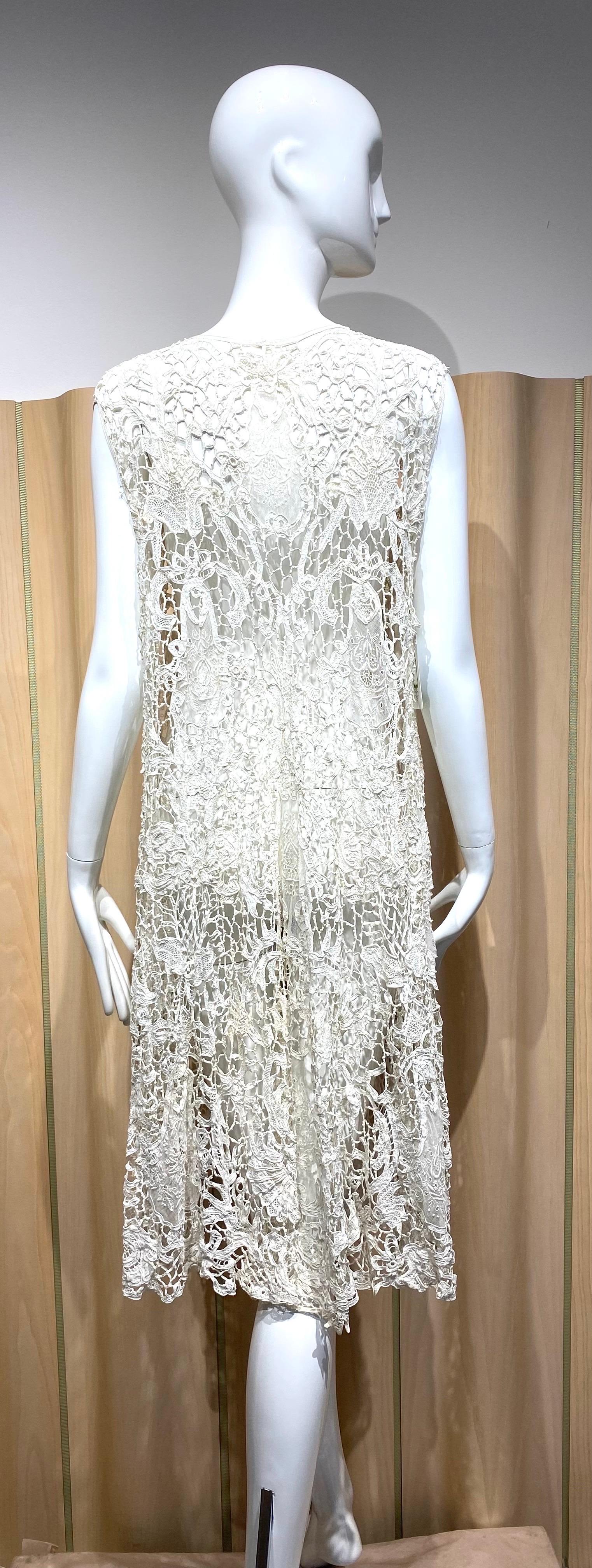 Edwardian Cream Embroidered Lace Vest Coat For Sale 2