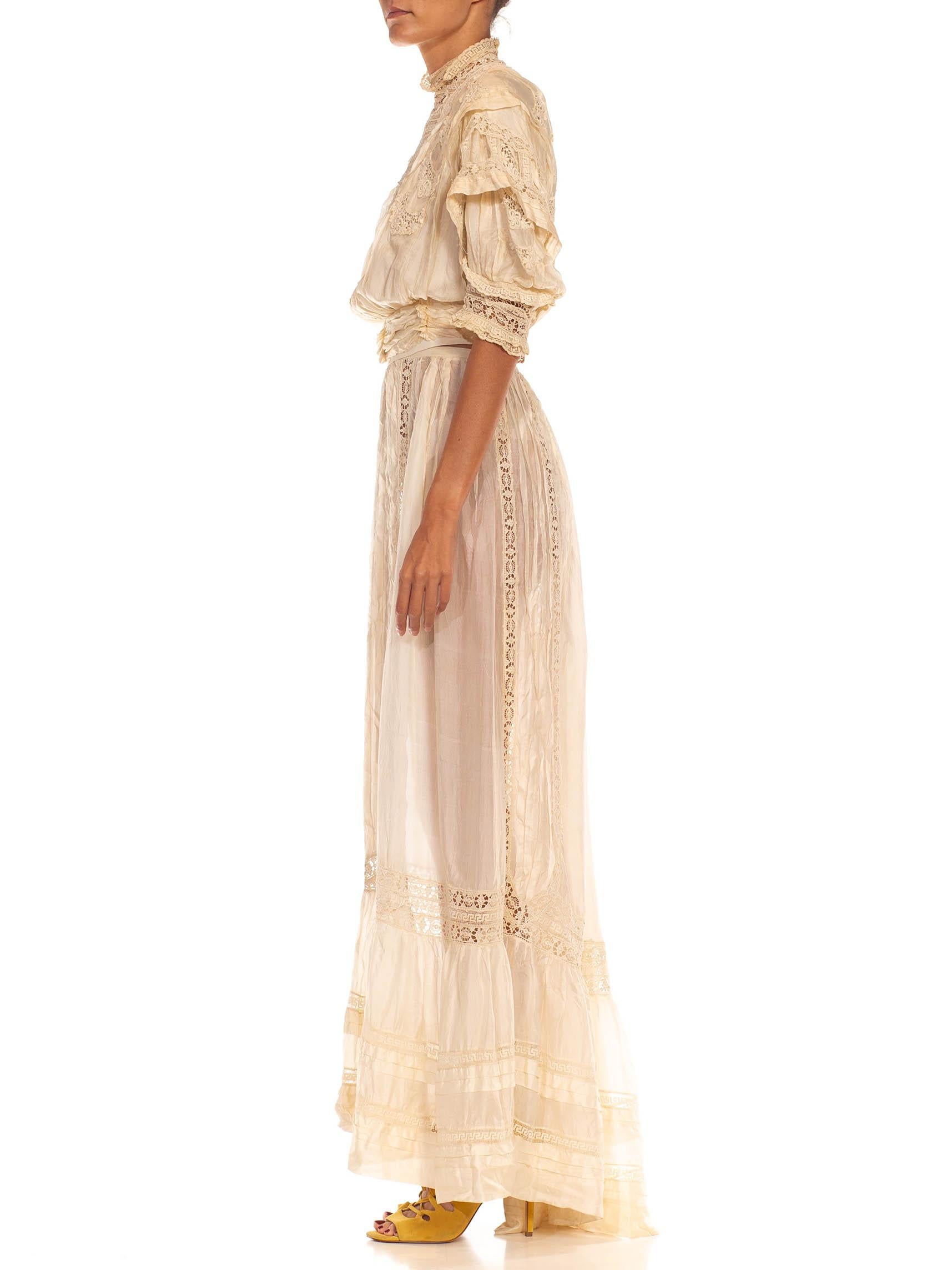 Edwardianisches Ensemble aus cremefarbener Seidenspitze (Beige) im Angebot