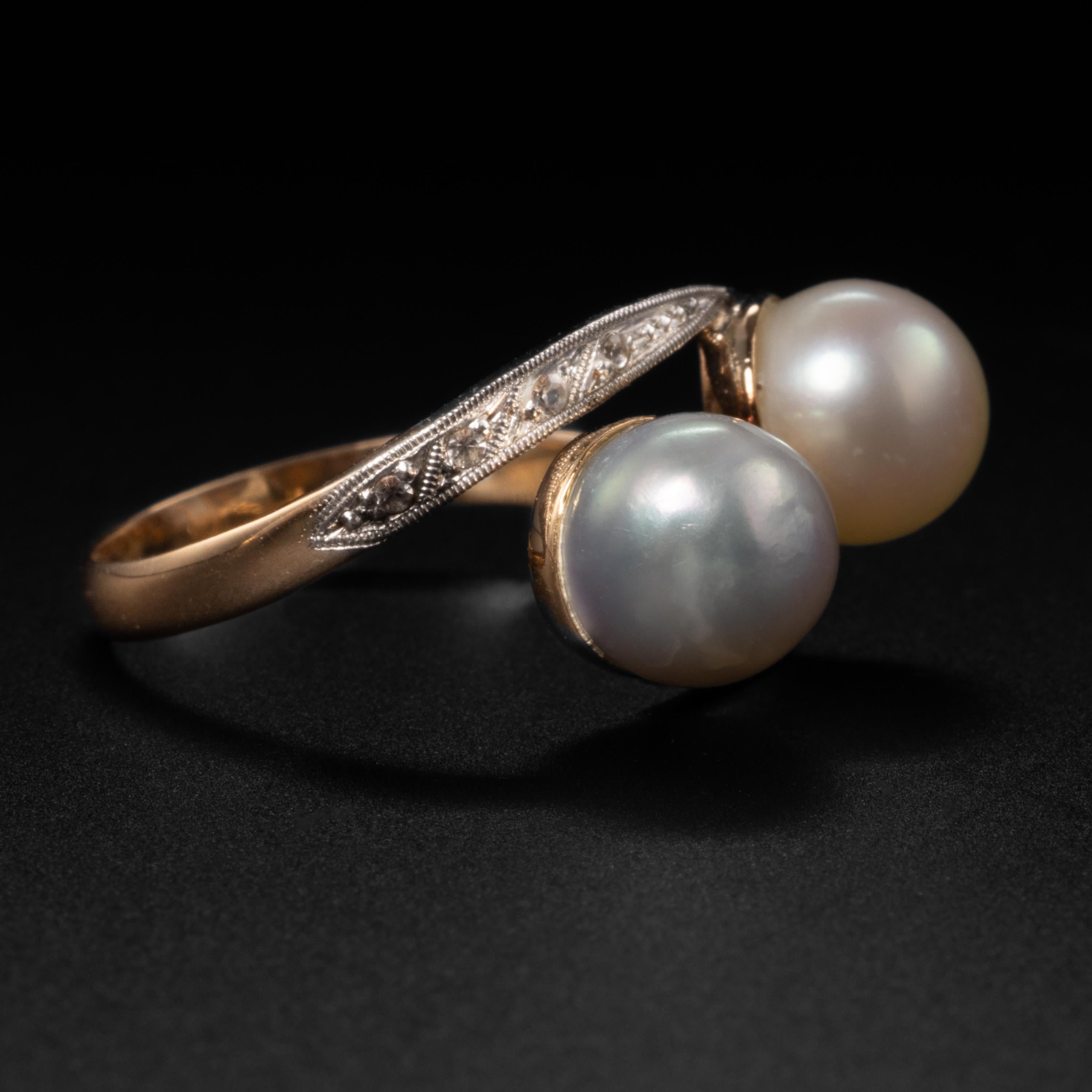 Women's or Men's Edwardian Cultured Akoya Pearl Ring GIA Certified For Sale