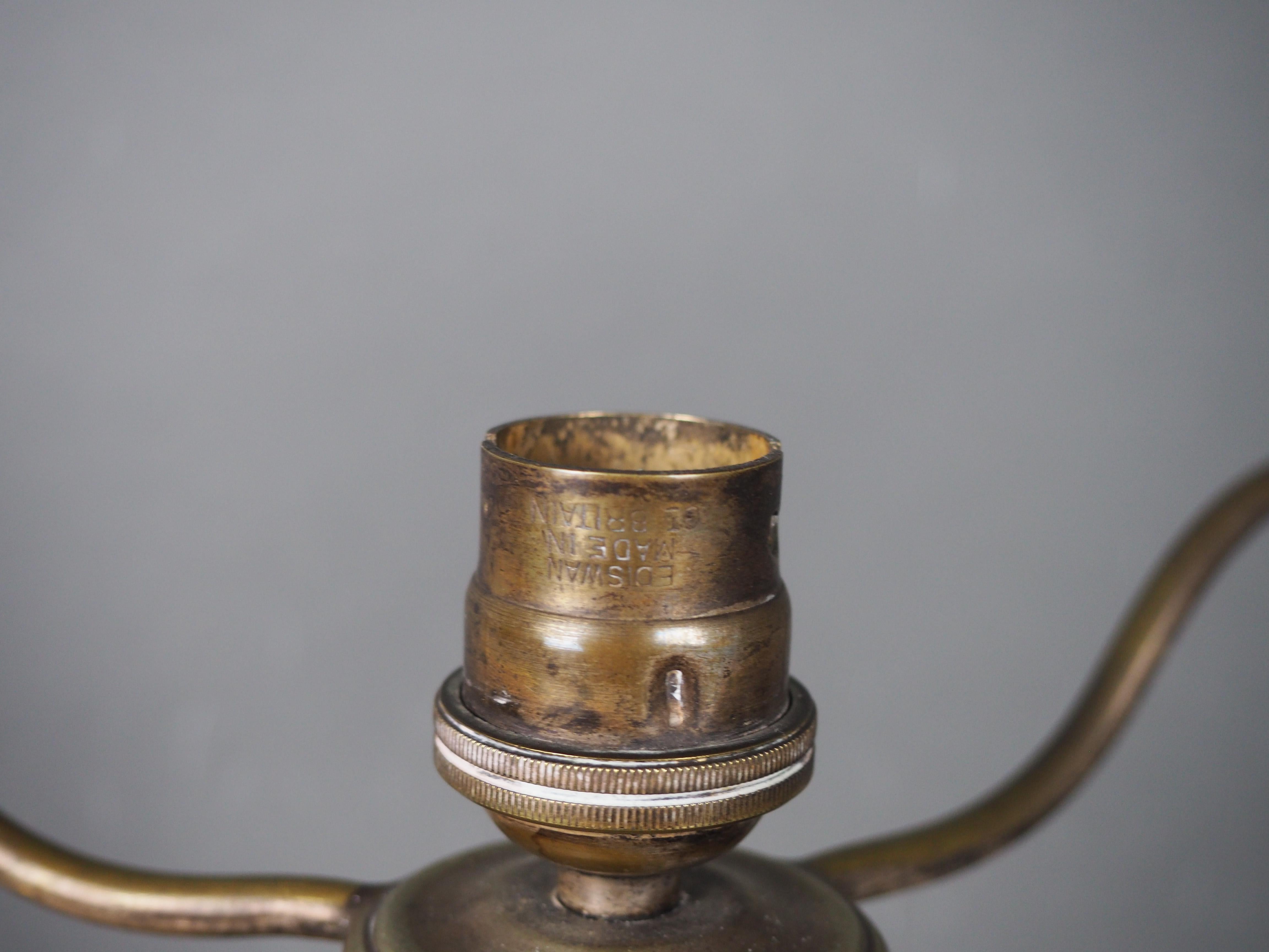 Lampe de table édouardienne en cristal taillé en forme de champignon, vers 1908 en vente 3