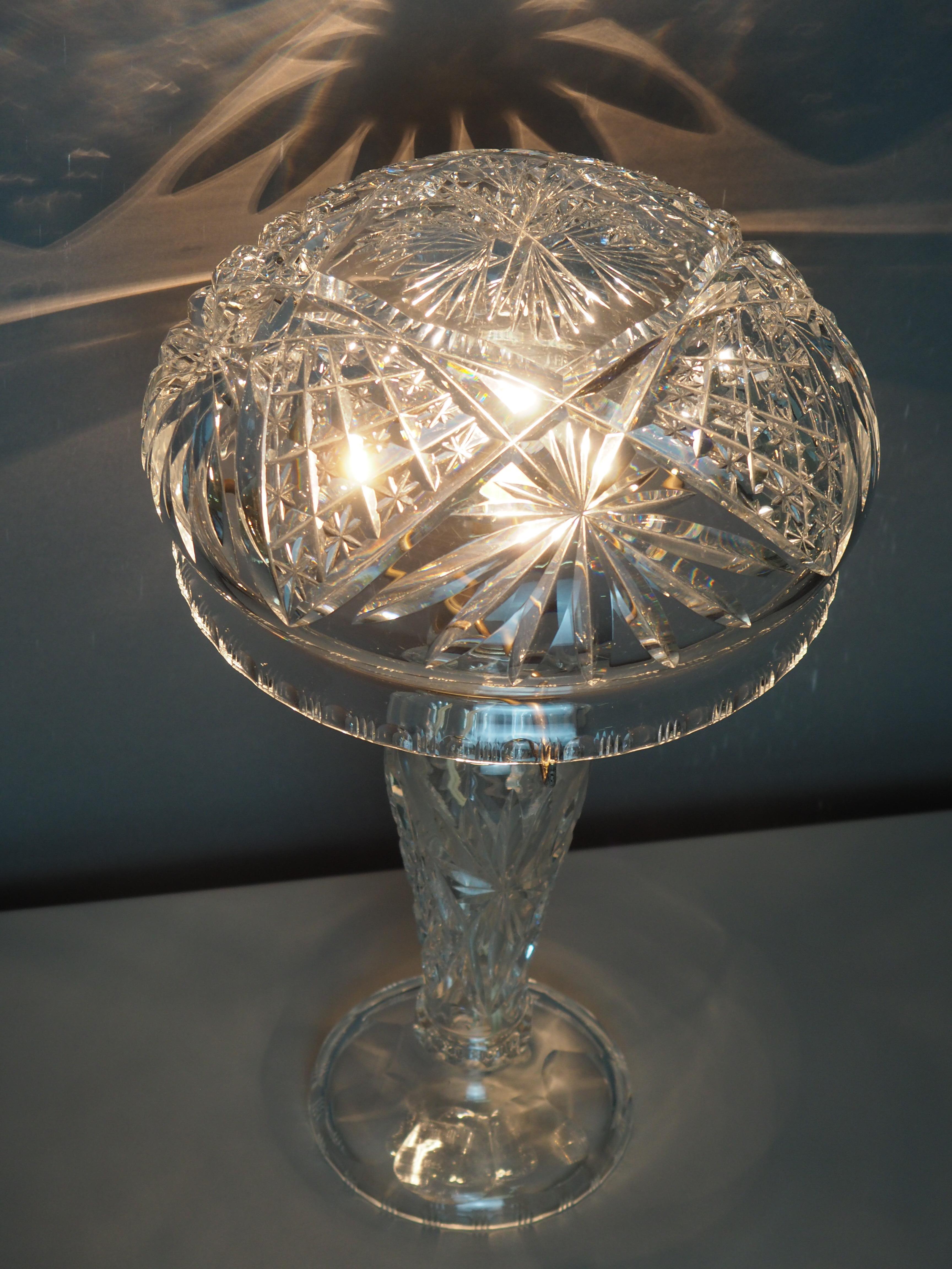 English Edwardian Cut Crystal Mushroom Table Lamp, circa 1908 For Sale