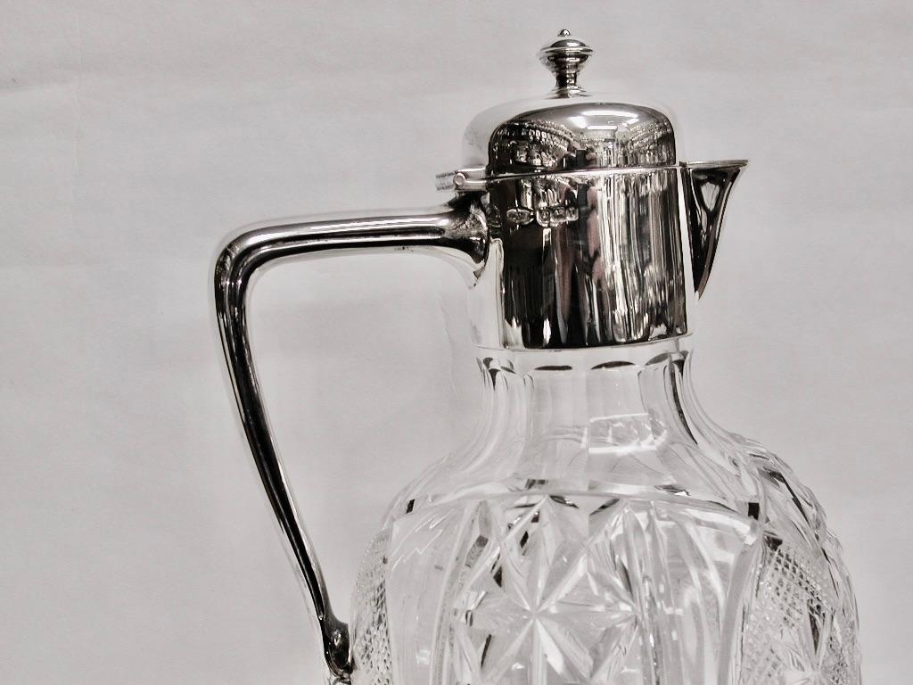 Jarra eduardiana de cristal tallado con tapa y asa de plata, 1903 James Dixon & Sons Inglés en venta