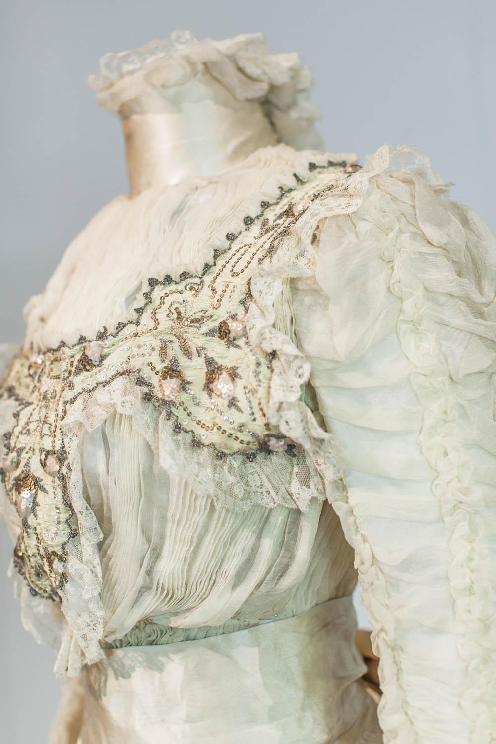 Edwardian Damask and Chiffon Silk Ceremony French Labelled Gown Circa 1900 5
