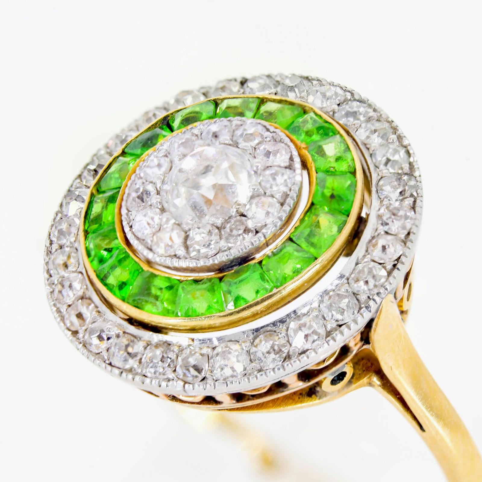 Edwardian Demantoid Garnet and Diamond Ring In Good Condition In Beverly Hills, CA