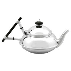 Teiera in argento sterling dal design edoardiano