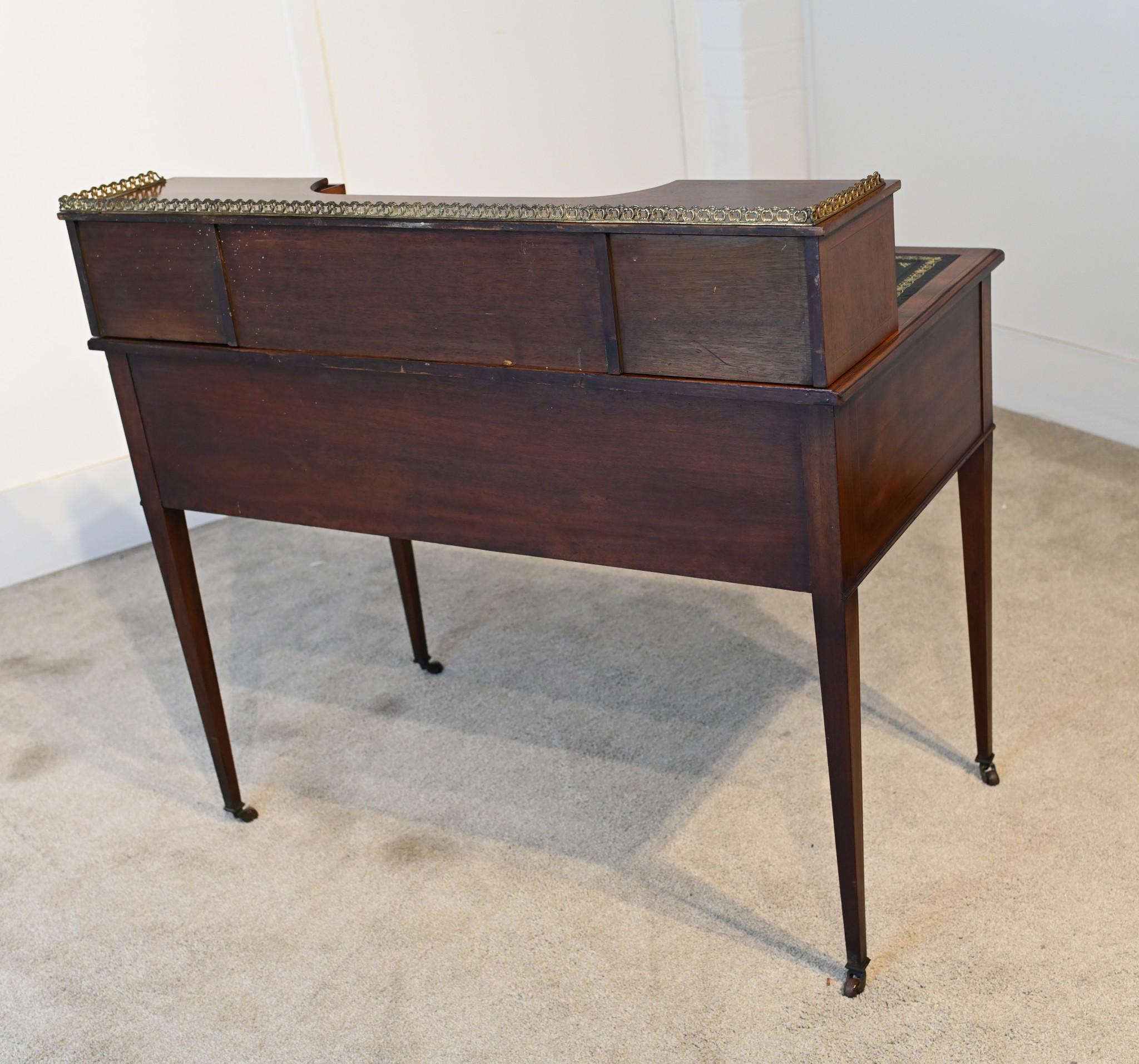Edwardian Desk by Edwards and Roberts Antique Ladies Writing Table In Good Condition In Potters Bar, GB