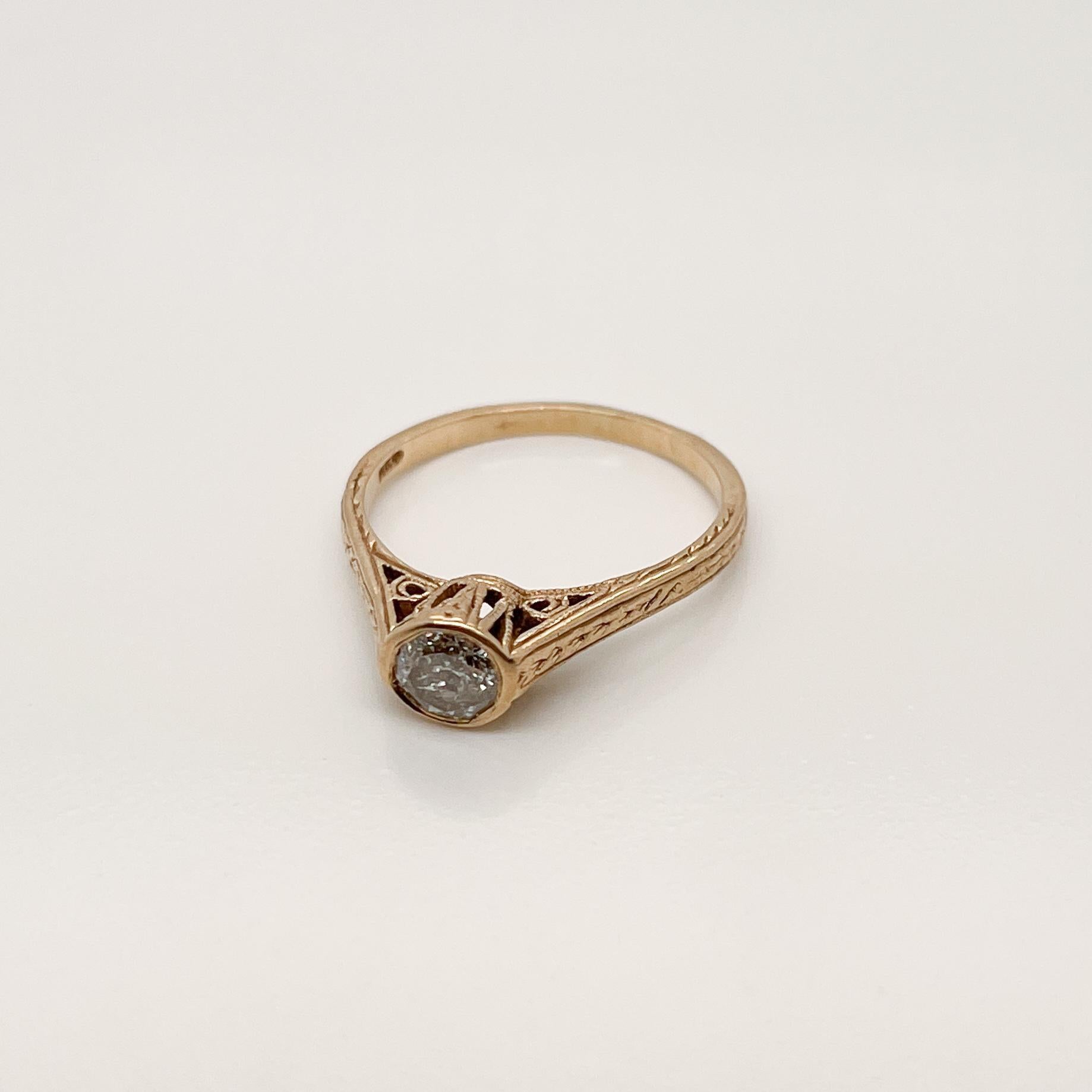 Women's Art Deco Style 14 Karat Gold & Diamond Solitaire Ring For Sale