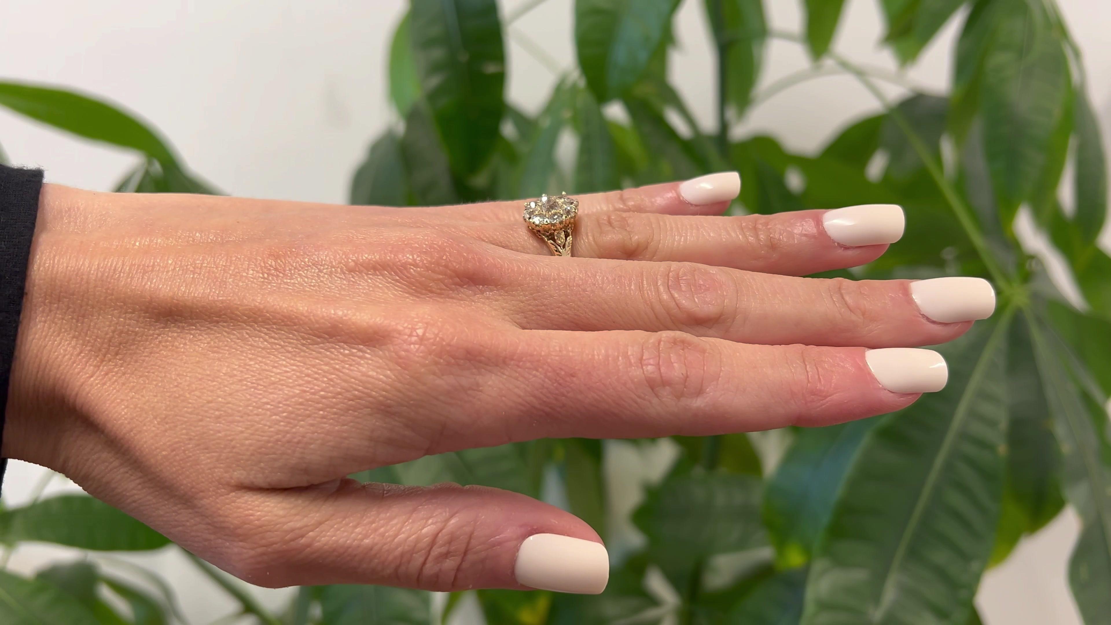 Edwardian Diamond 14k Yellow Gold Cluster Ring In Good Condition In Beverly Hills, CA