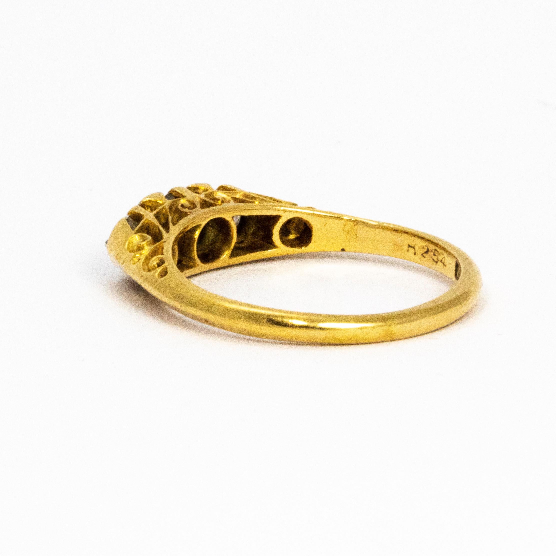 Round Cut Edwardian Diamond 18 Carat Gold Three Stone Ring