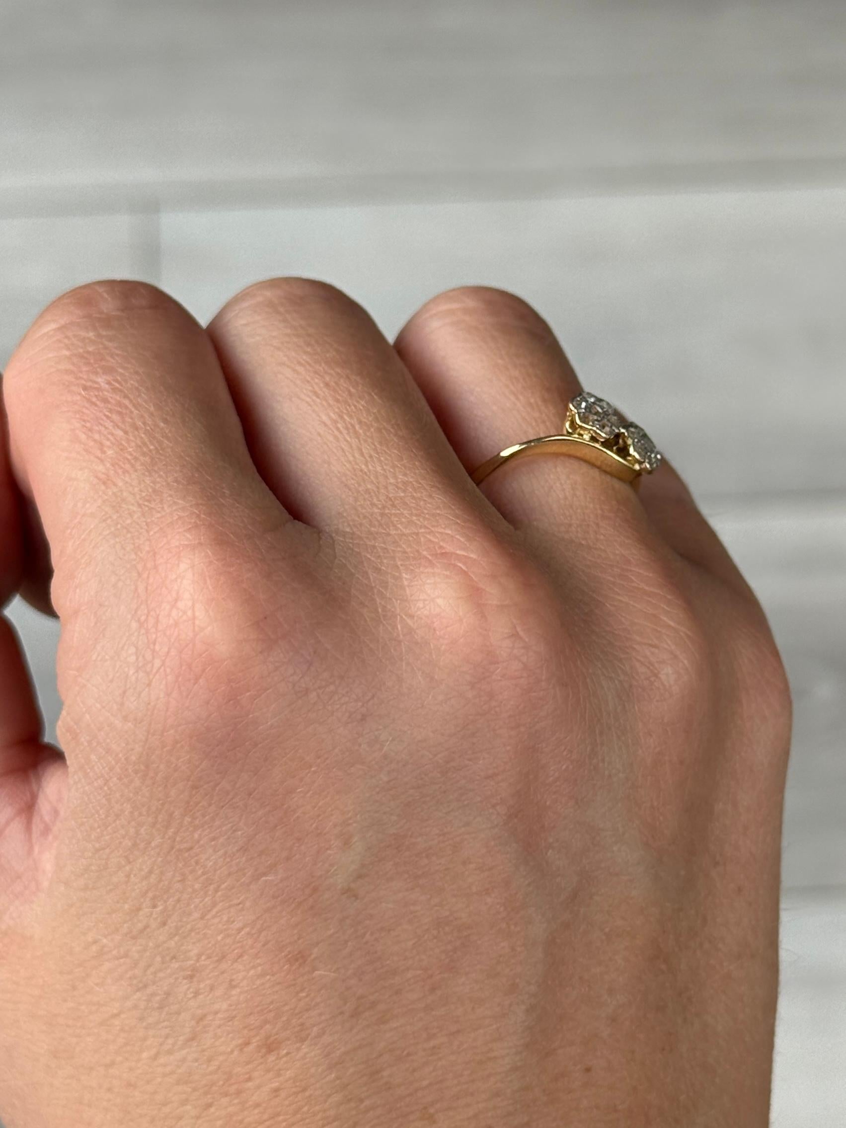 Women's or Men's Edwardian Diamond and 18 Carat Double Cluster Ring For Sale